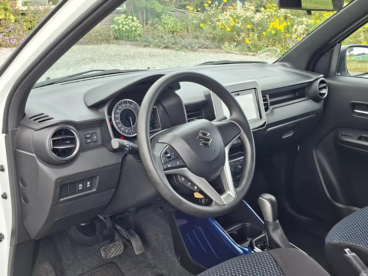 Suzuki Ignis 2025