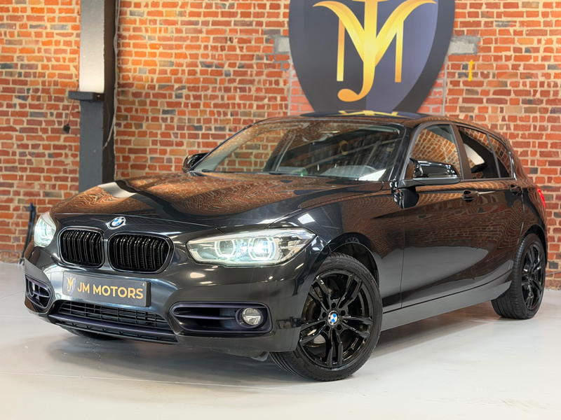 BMW 118 dA • LED • Navi • Automaat • Euro 6b