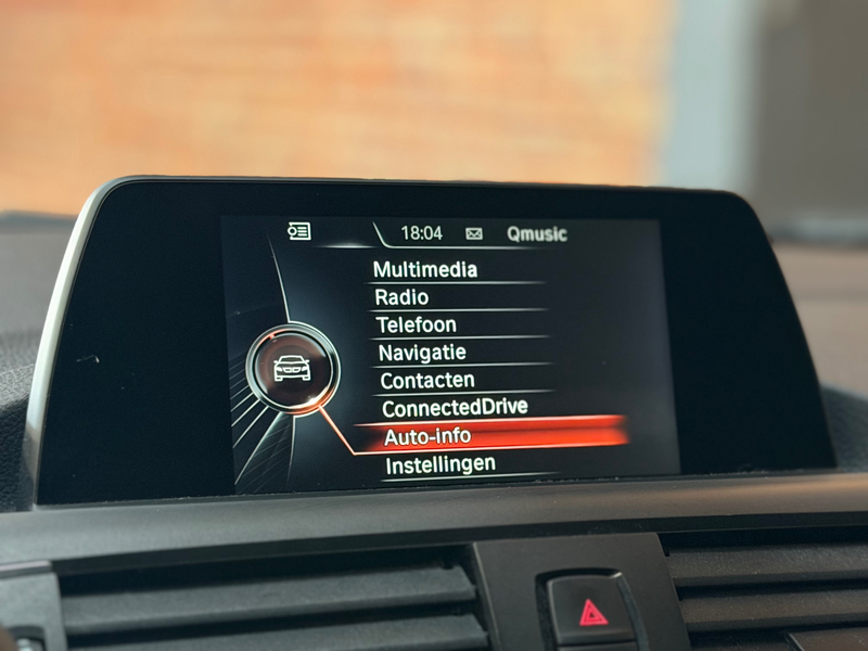 BMW 118 dA • LED • Navi • Automaat • Euro 6b — photo 10