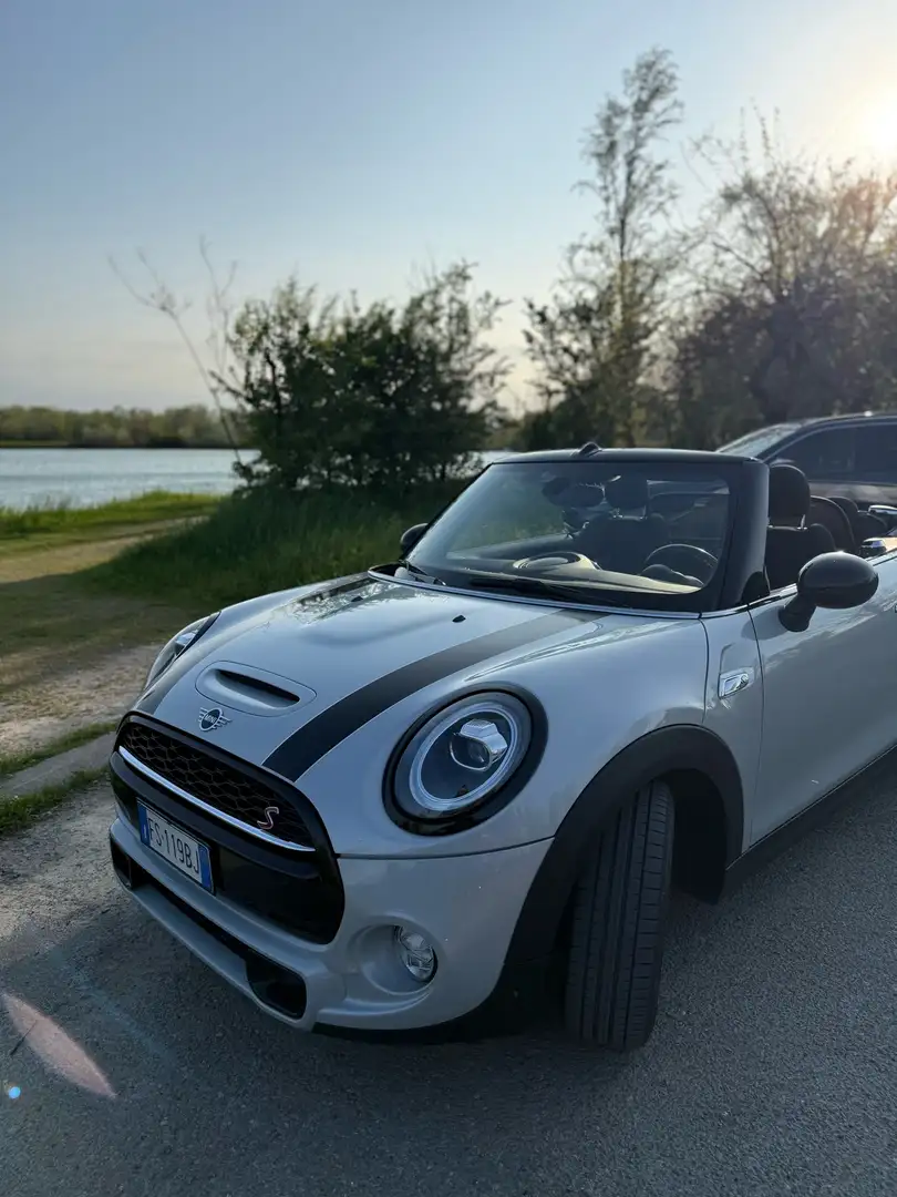 MINI Cooper SD Cabrio 2.0 Hype auto - 1