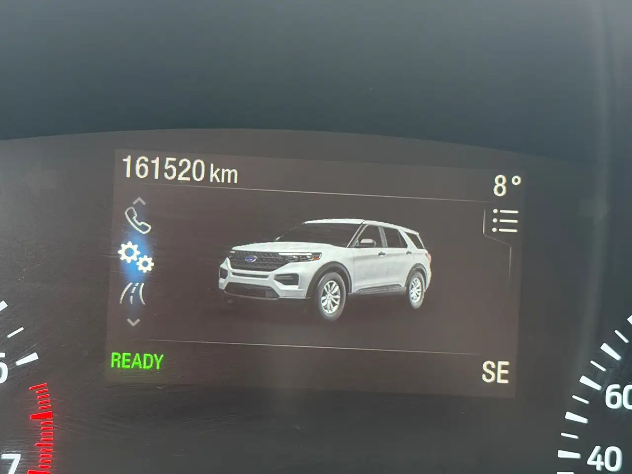 Ford Explorer снимка Ford Explorer