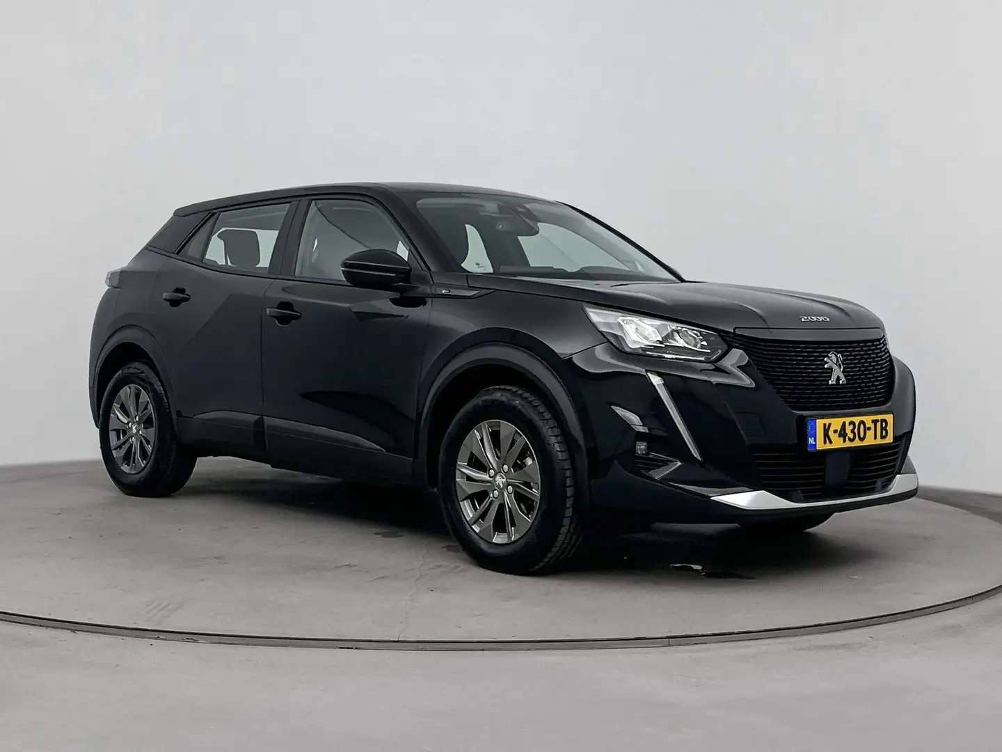 Peugeot e-2008 Active 50 kWh | Fase 3 | Camera| Carplay | Zwart - 2