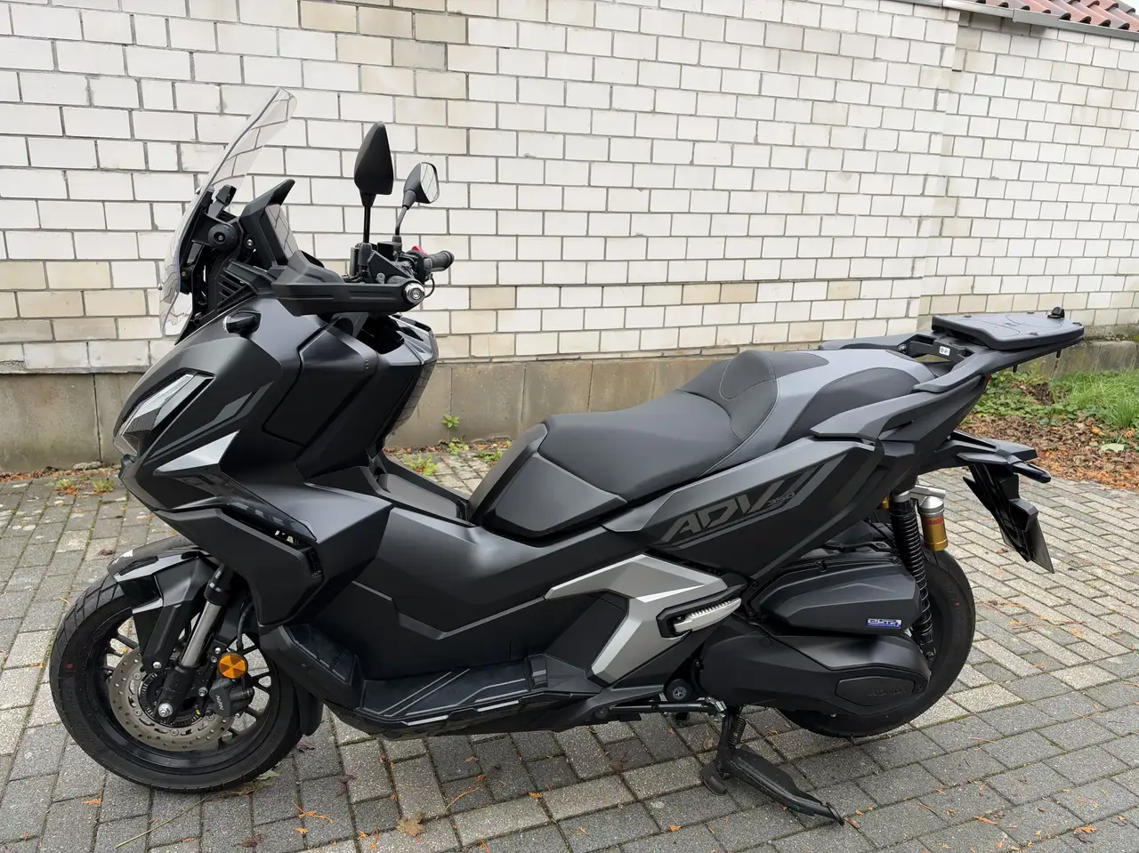 Honda ADV 350