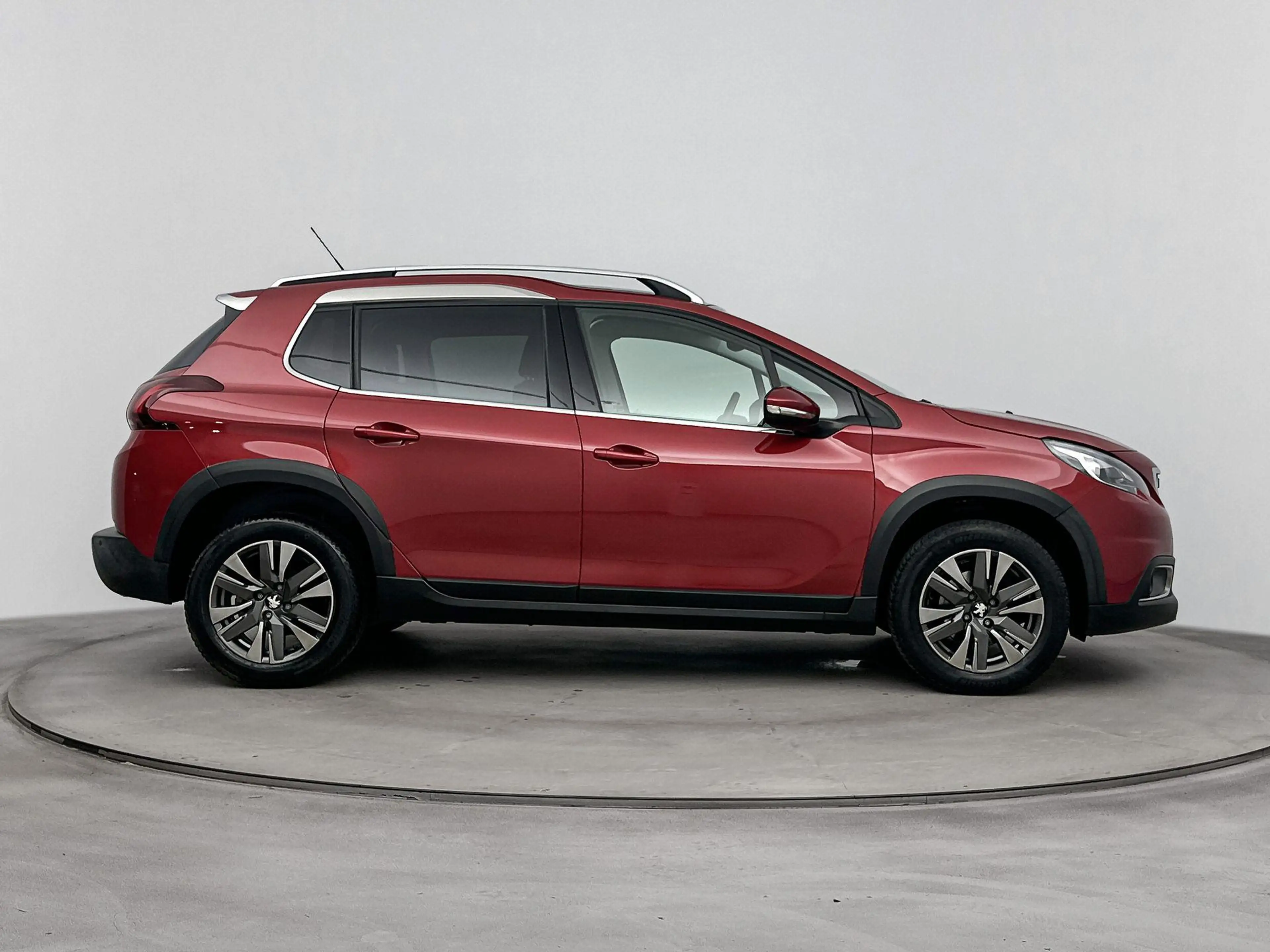 Peugeot 2008 1.2 130pk Allure | Camera | Panoramadak | Navigati — photo 6