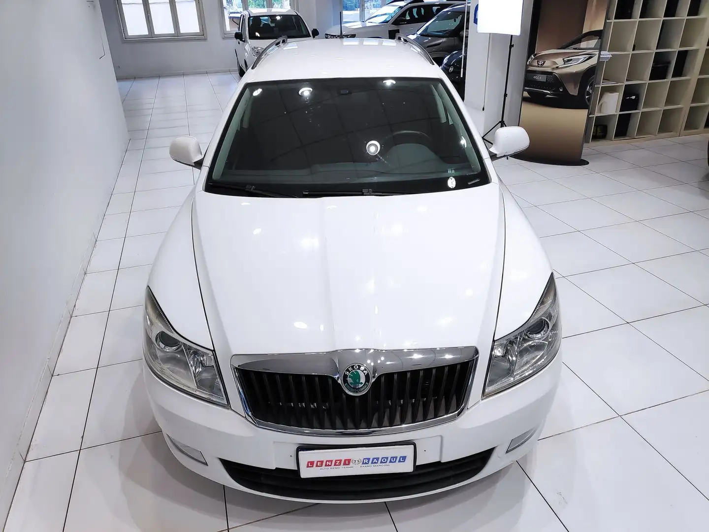 Skoda Octavia Octavia 1.4 TSI Station Wagon Ambition*BELLISSIMA* Wit - 1