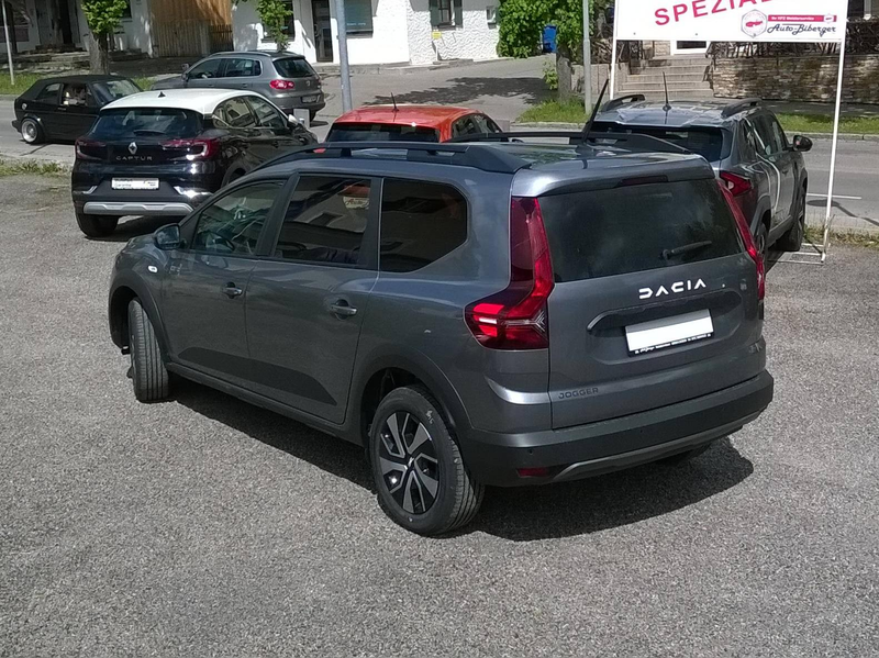 Dacia Jogger Jogger TCe 110 Expression — photo 15
