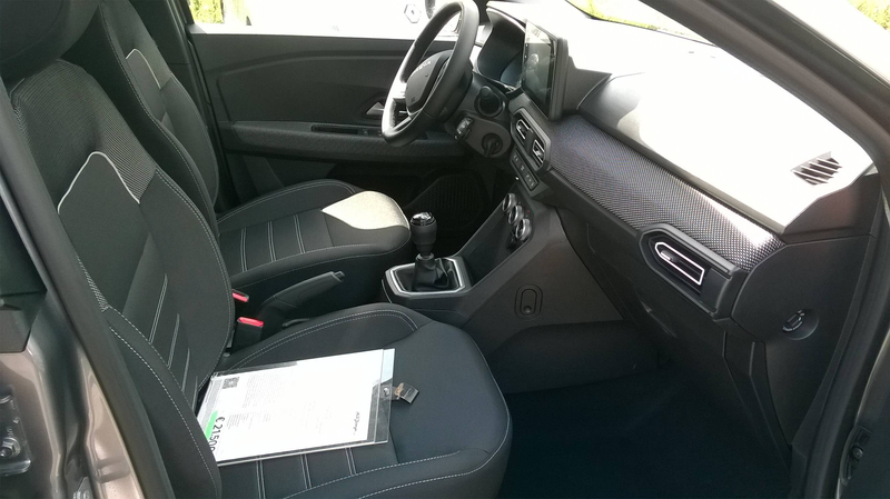 Dacia Jogger Jogger TCe 110 Expression — photo 6