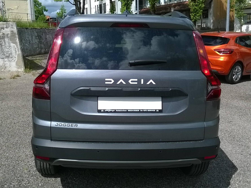 Dacia Jogger Jogger TCe 110 Expression — photo 9