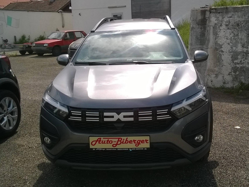 Dacia Jogger Jogger TCe 110 Expression — photo 7