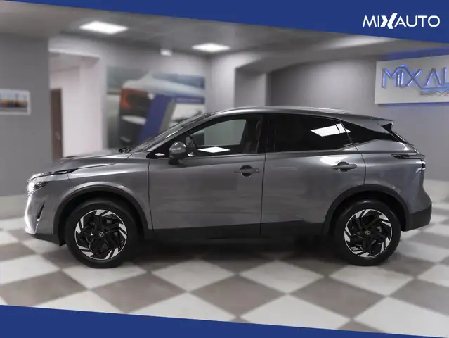 Nissan Qashqai view 3