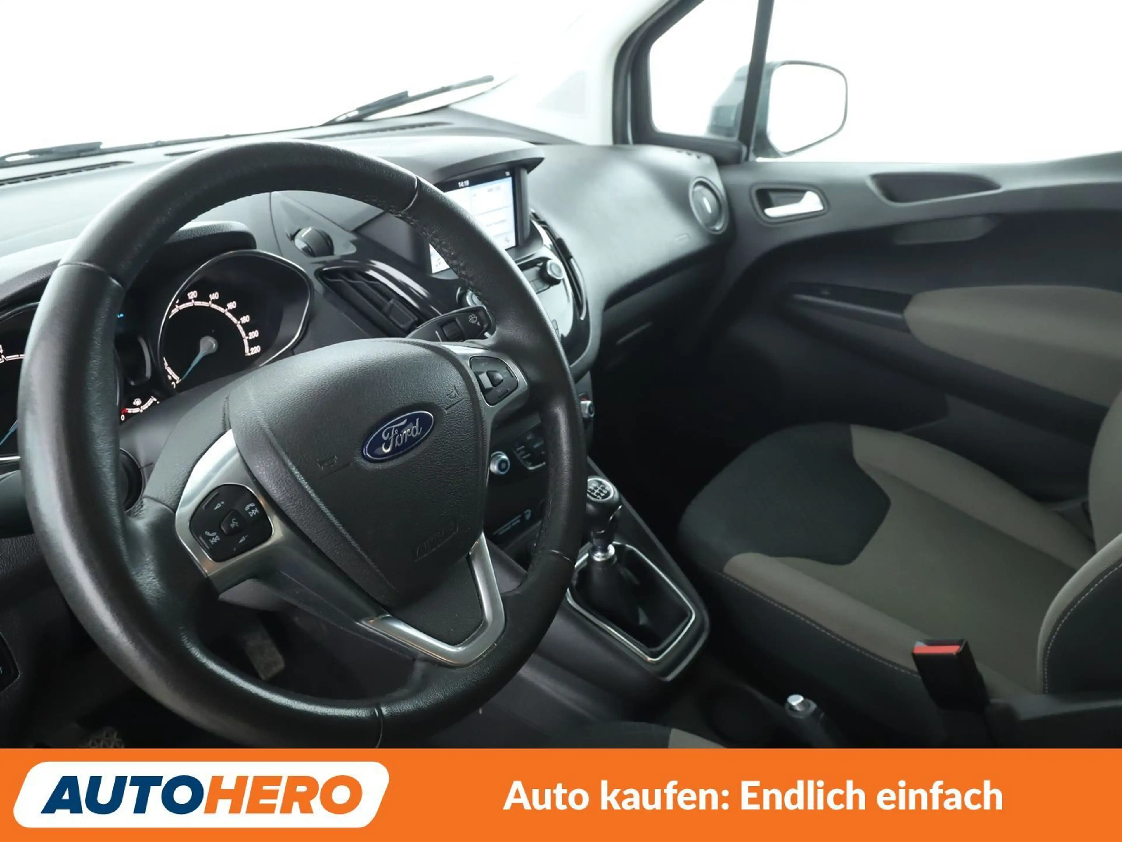 Ford Tourneo Courier 1.0 EcoBoost Titanium*NAVI*PDC* — photo 11