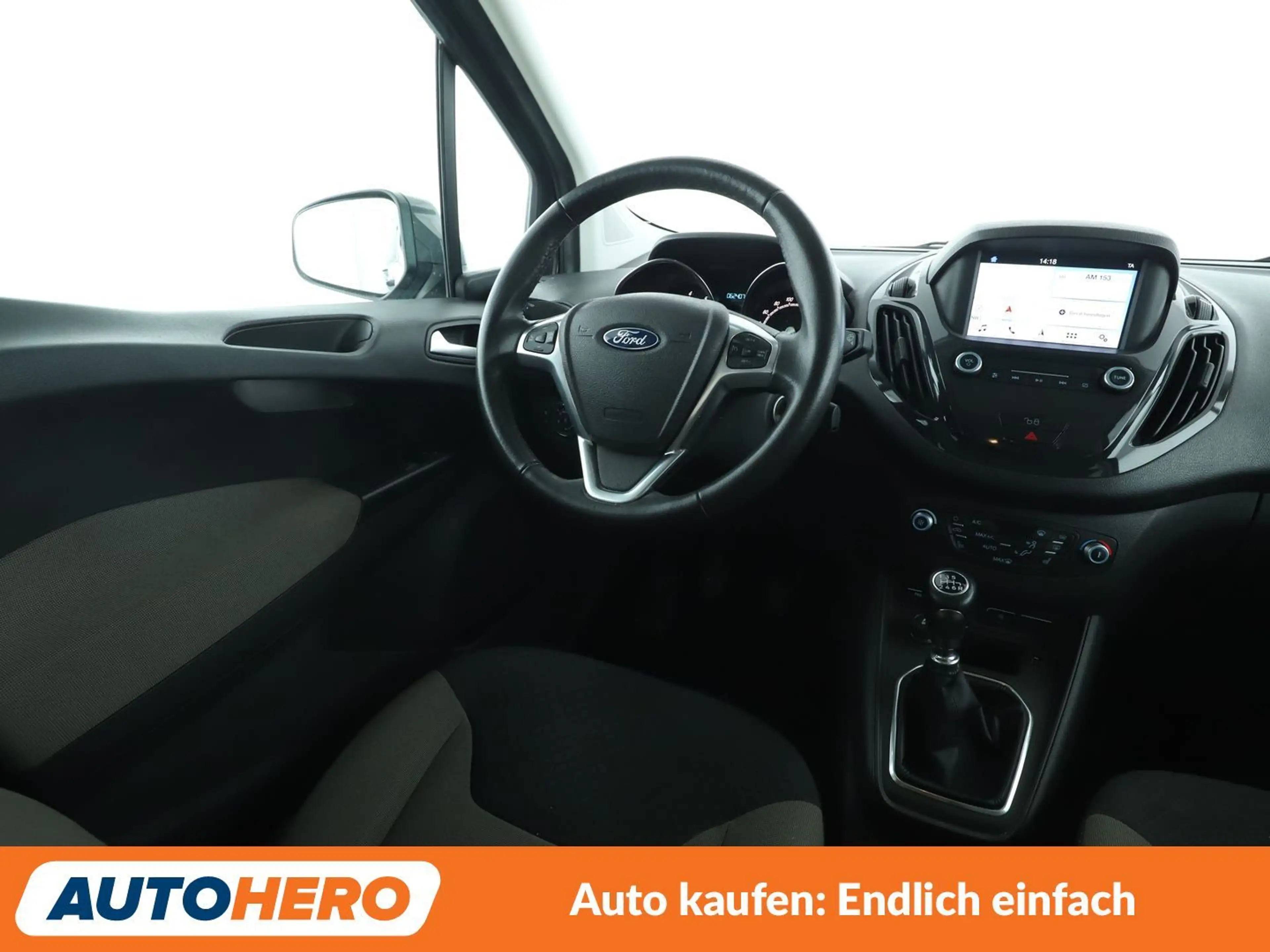 Ford Tourneo Courier 1.0 EcoBoost Titanium*NAVI*PDC* — photo 13