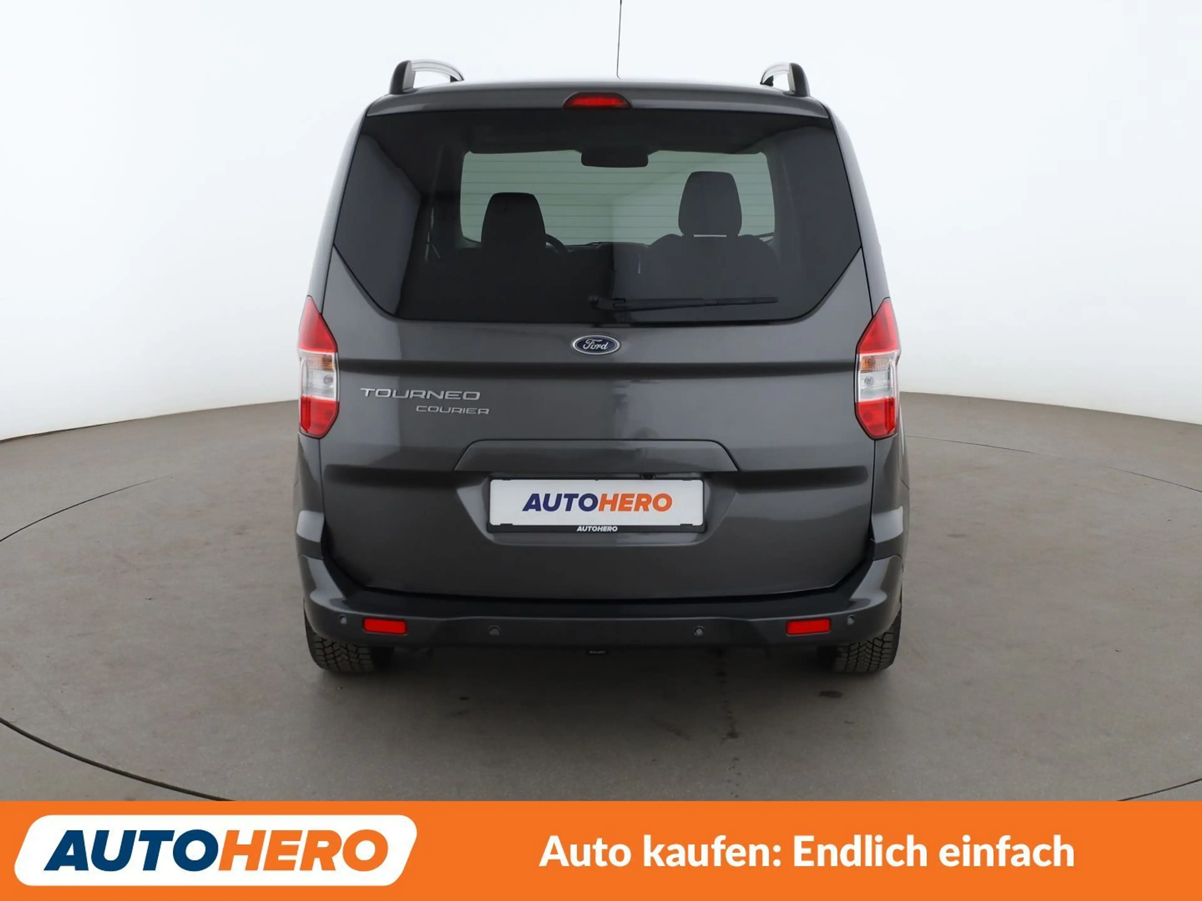 Ford Tourneo Courier 1.0 EcoBoost Titanium*NAVI*PDC* — photo 5