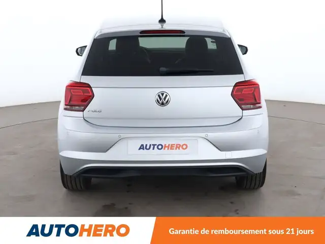 Volkswagen Polo view 5
