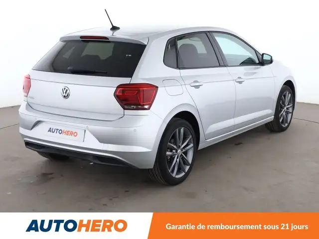 Volkswagen Polo view 6