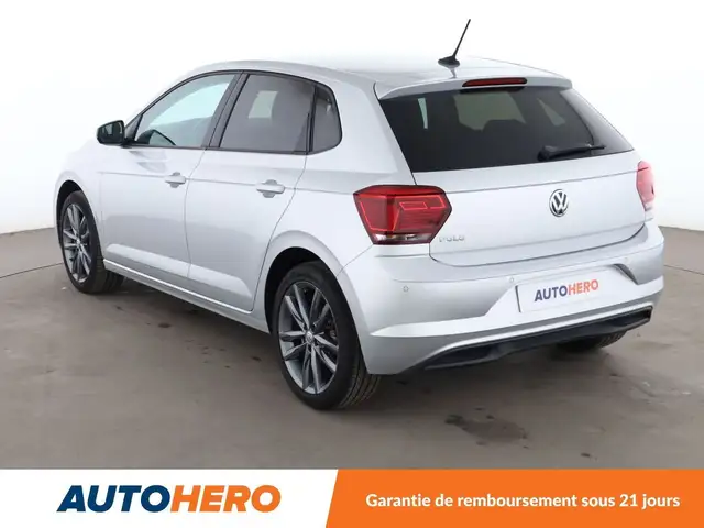 Volkswagen Polo view 4