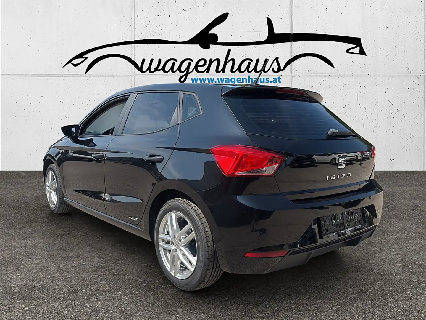 SEAT Ibiza 1,0 Reference, Klima, Alu, 8 Fach bereift Schwarz - 2