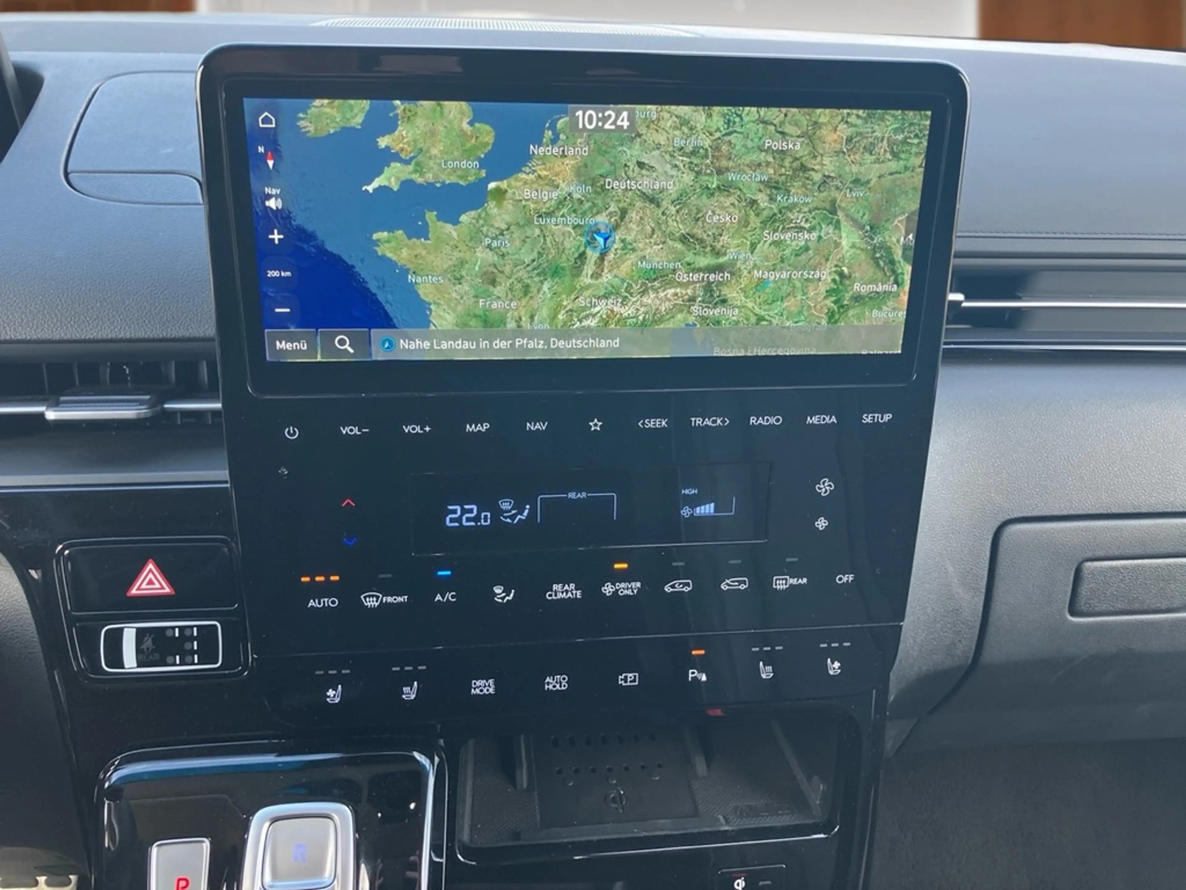 Hyundai STARIA HEV 1.6 T-GDI 7-Sitzer Signature NAV SHZ BOSE — photo 9