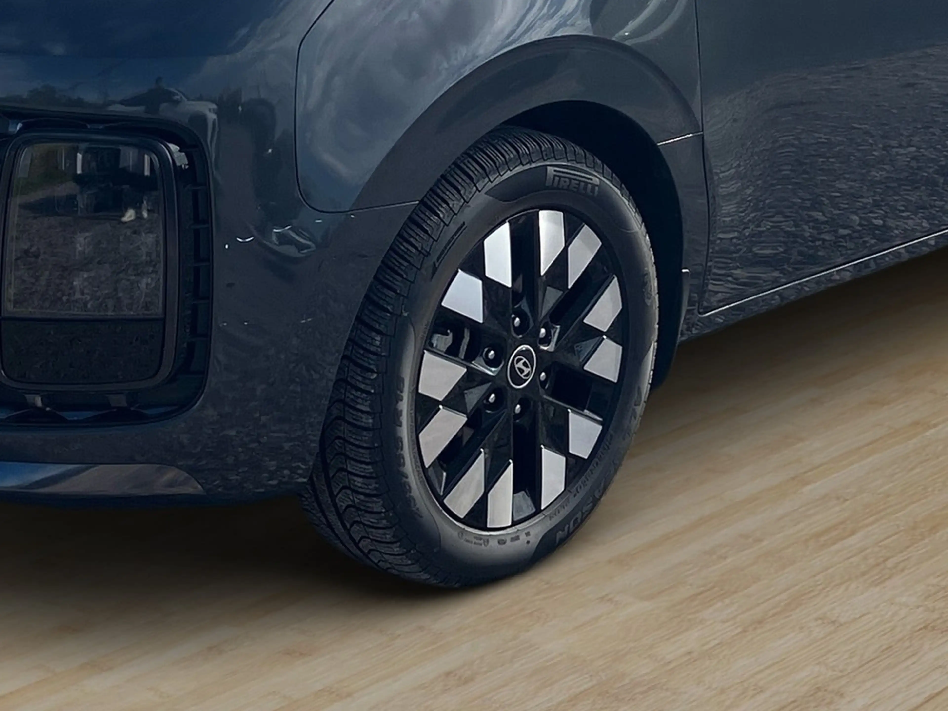 Hyundai STARIA HEV 1.6 T-GDI 7-Sitzer Signature NAV SHZ BOSE — photo 6