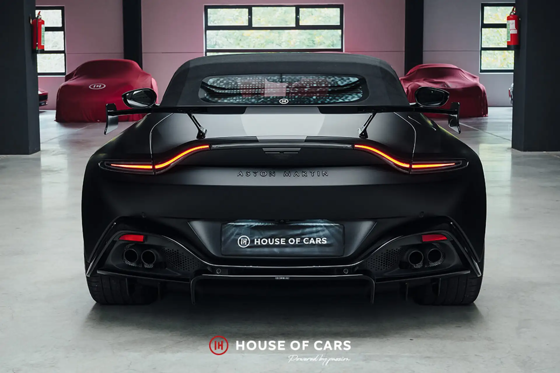애스턴마틴 밴티지 V8 Coupe 2022 검정 사진 7
