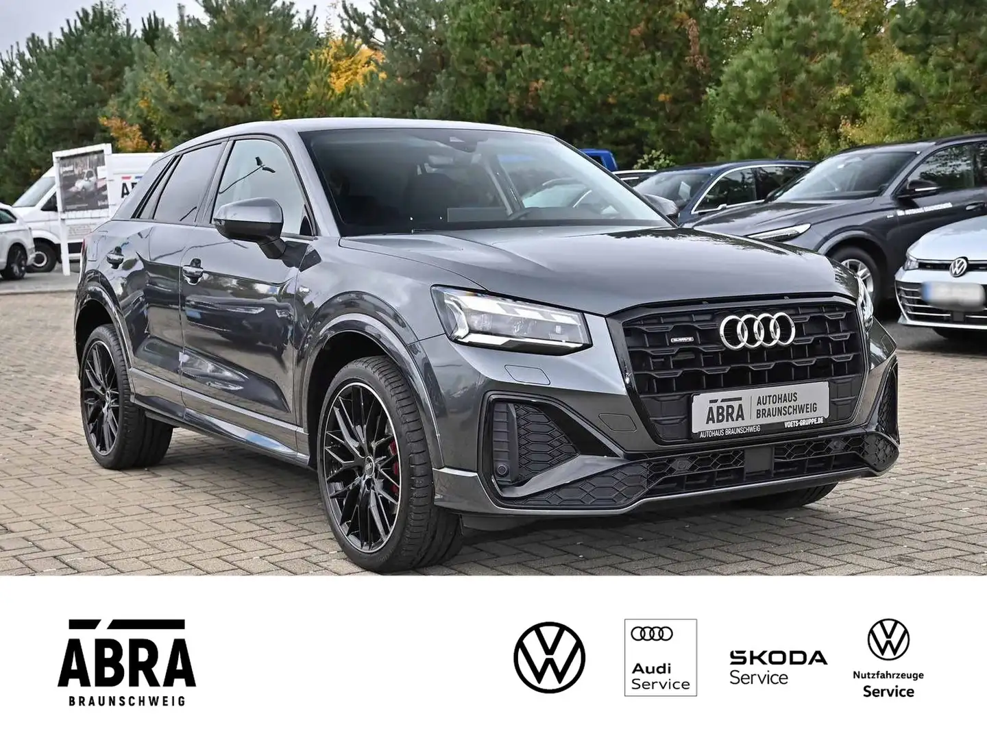 Audi Q2 40 2.0 TFSI S line S-tronic quattro CAM+ACC Grau - 2