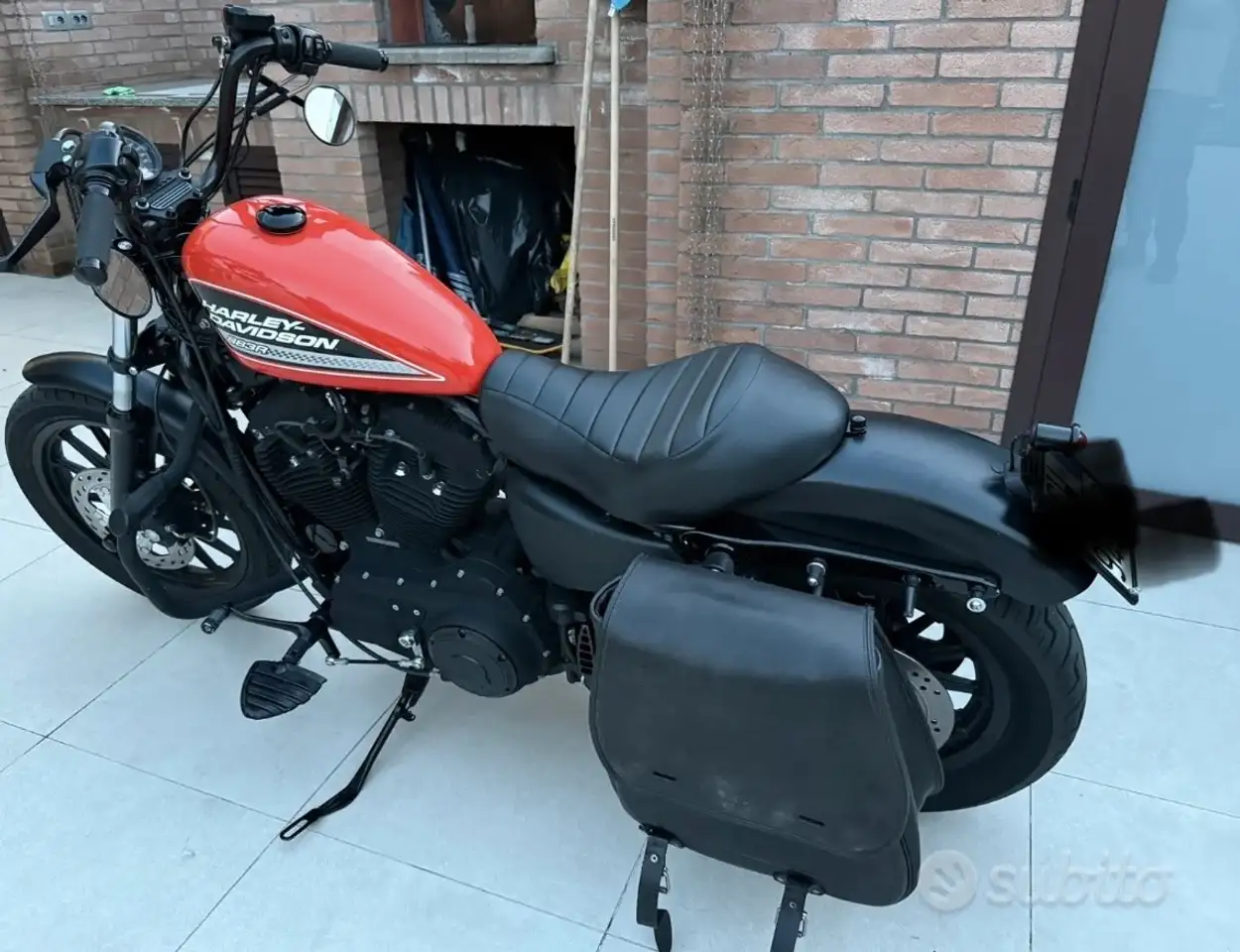 Harley-Davidson Sportster 883