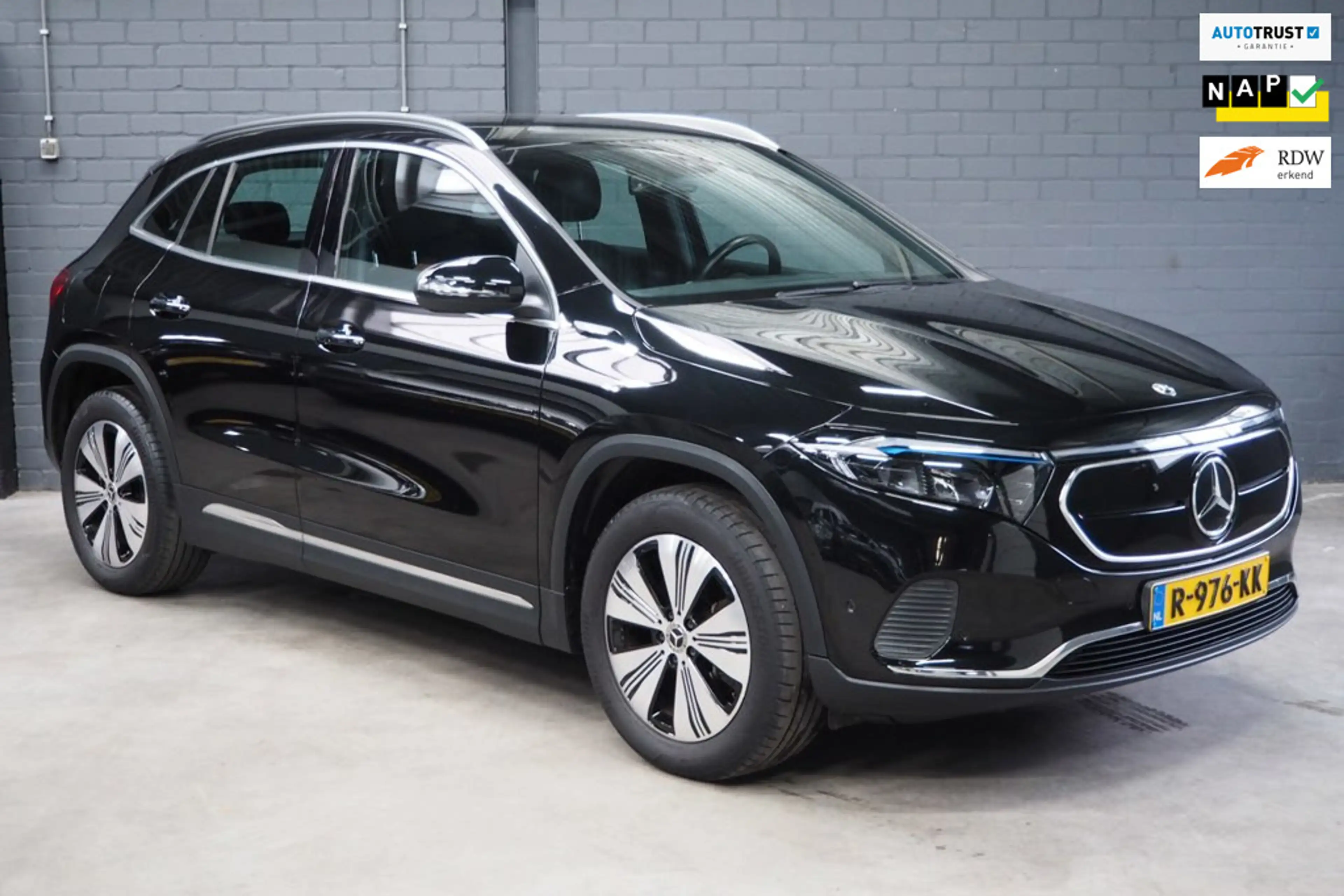 Mercedes-Benz EQA 250 Business Solution Luxury 67 kWh