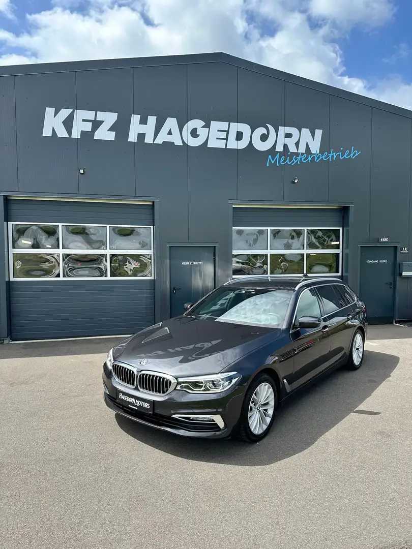 BMW 520 520 d Luxury Line KOMFORTSITZE RFK NAPPA SHZ LED Grau - 1
