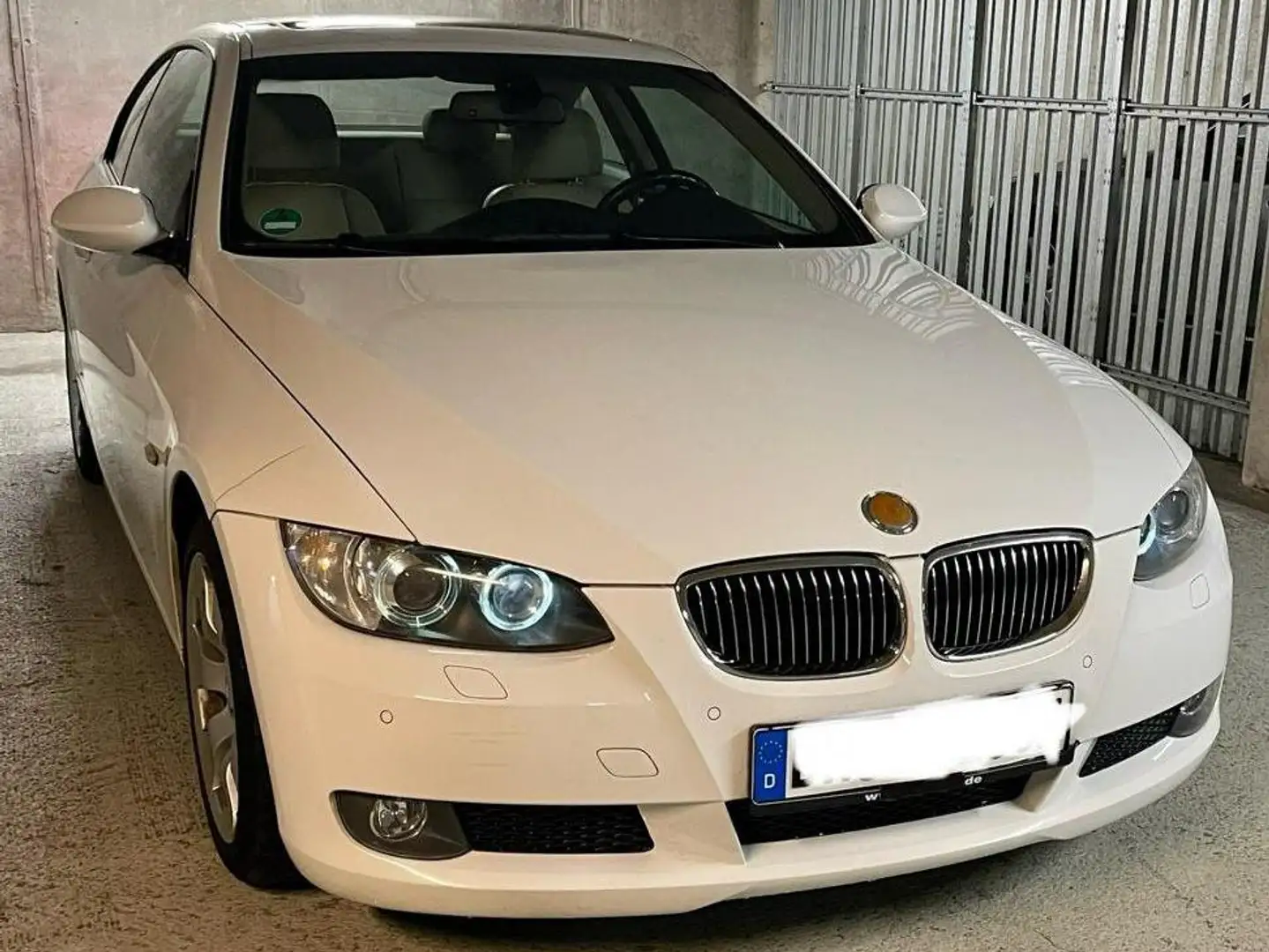 BMW 325 325i Coupe Aut. Weiß - 1