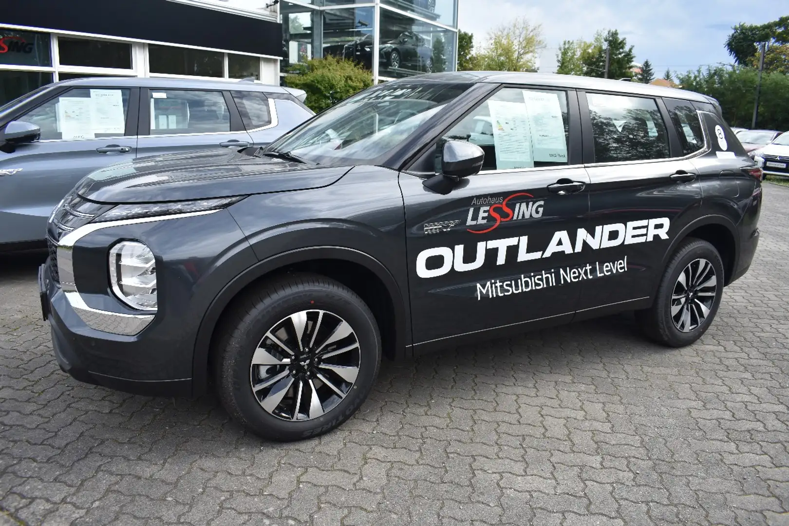 Mitsubishi Outlander 2.4L PHEV Polar,Sitzheizung Gris - 1