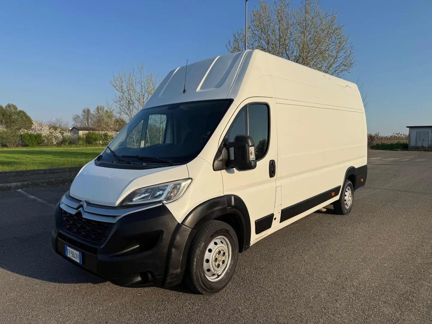 Fiat Ducato 35 2.3 MJT 130CV P.LungoT.Alto DucatoMaxi Weiß - 1