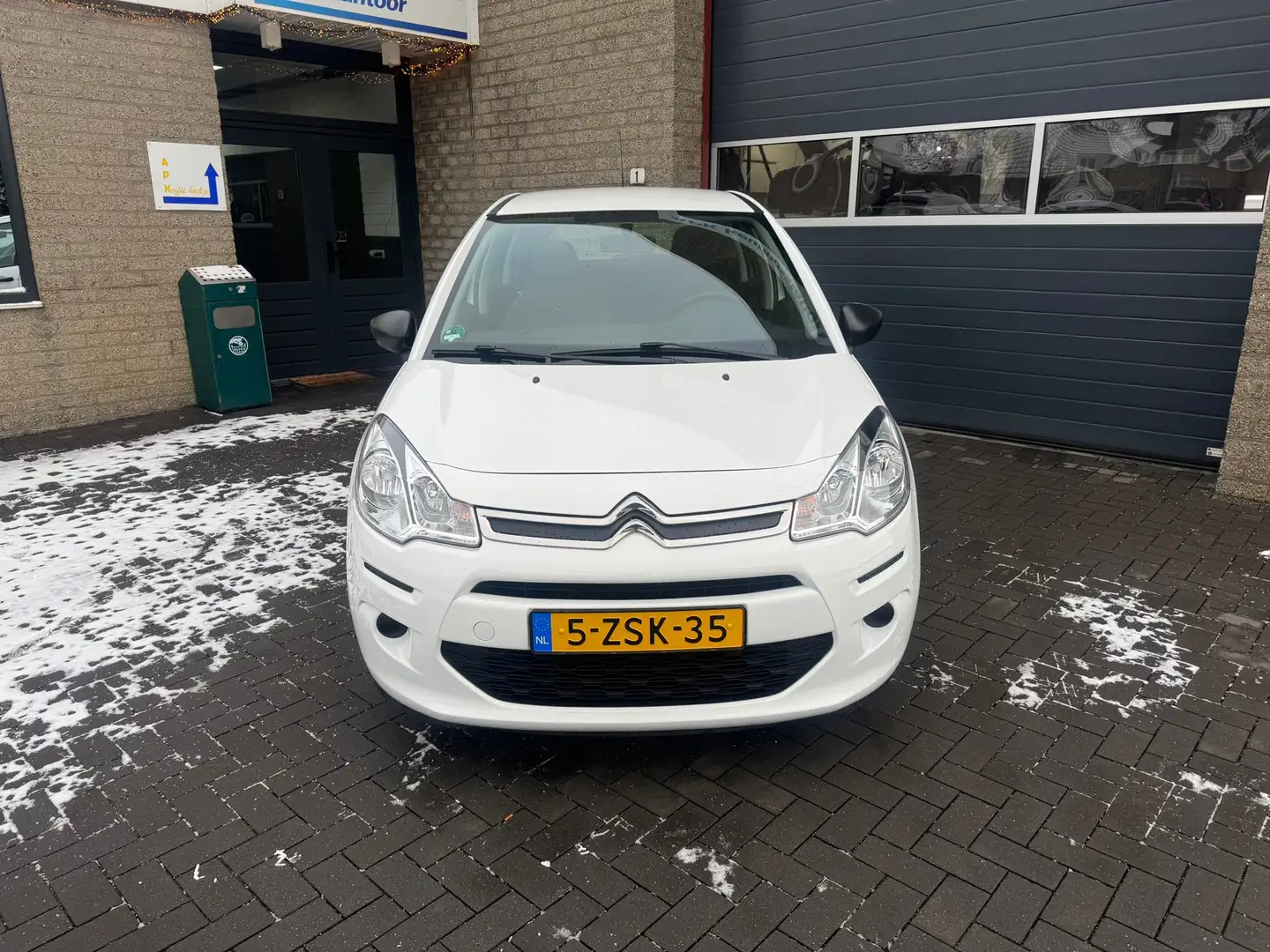 Citroen C3 1.0 PureTech Attraction Weiß - 2