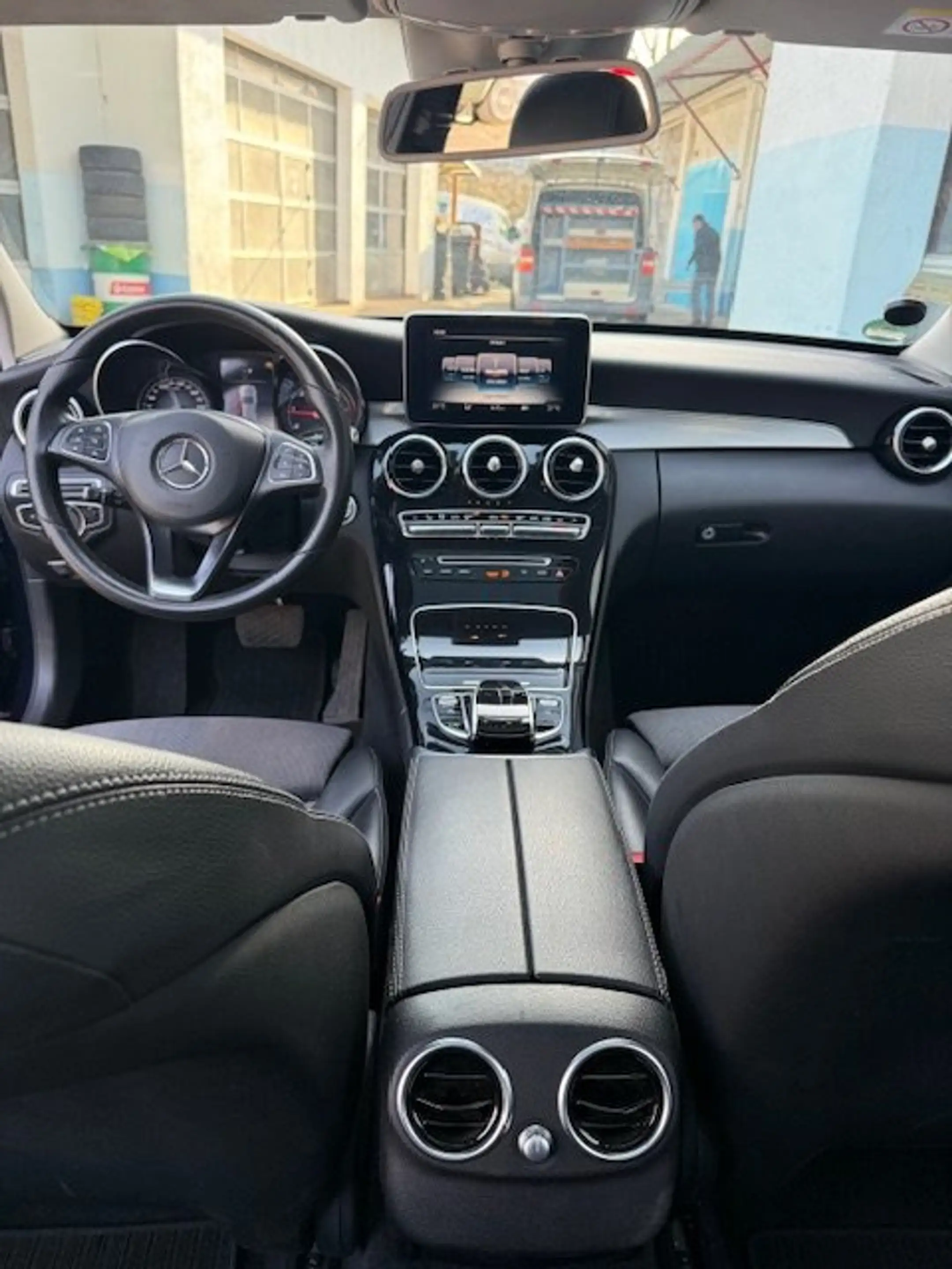 Mercedes-Benz C 250 C 250 T BlueTec / d (205.208) — photo 11