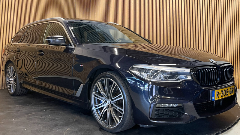 BMW 540 5-serie Touring 540d xDrive High Executive|320PK|E — photo 30