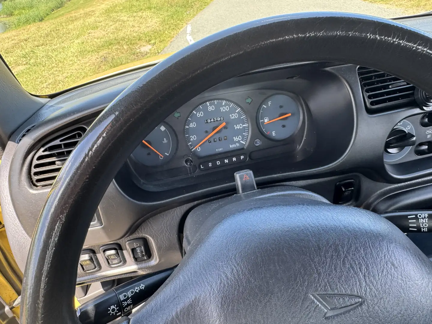 Daihatsu Cuore 1.0-12V STi Żółty - 2