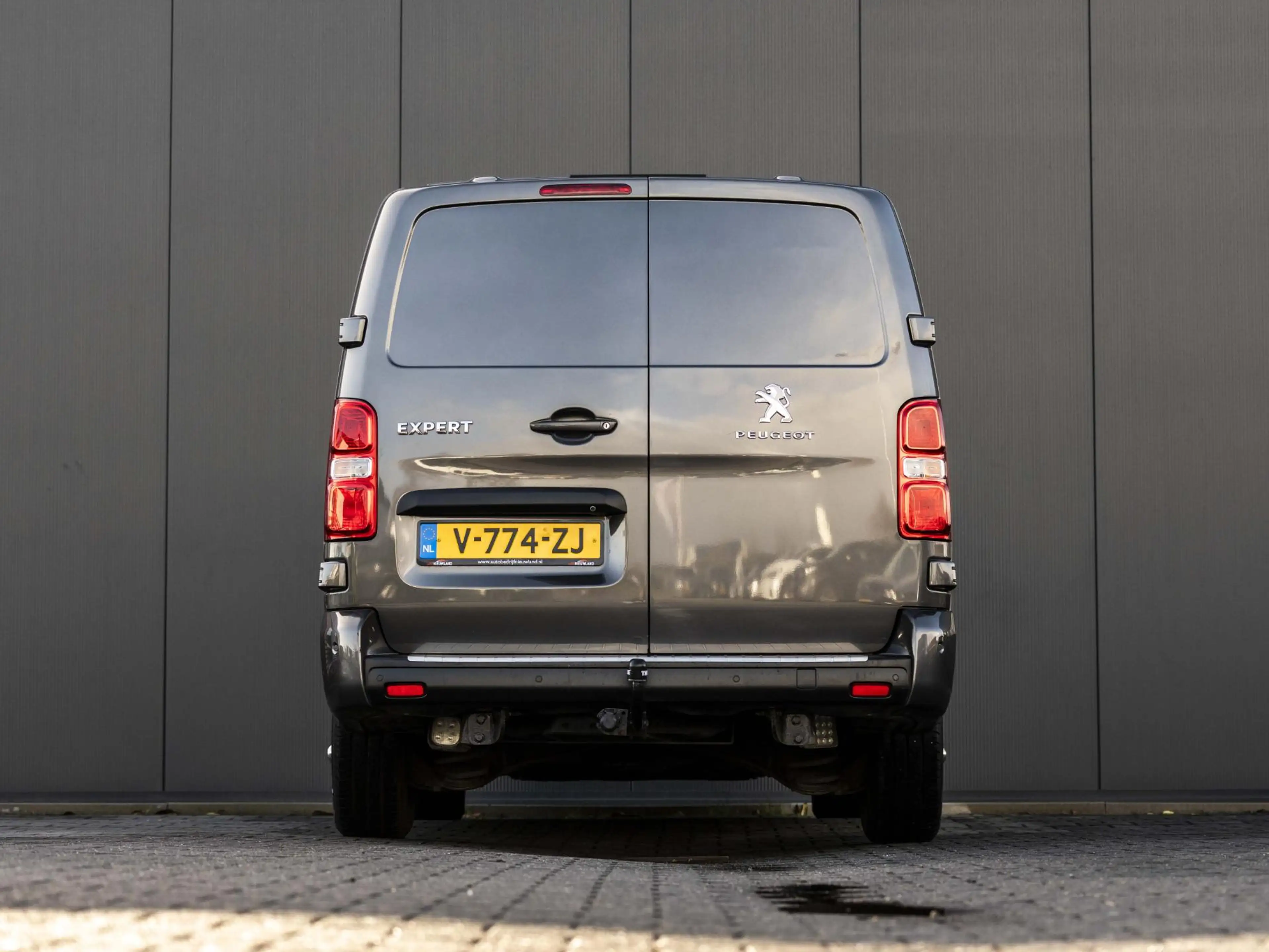 Peugeot Expert 231L 2.0 BlueHDI 180 Premium Pack Dubbele schuifde — photo 6