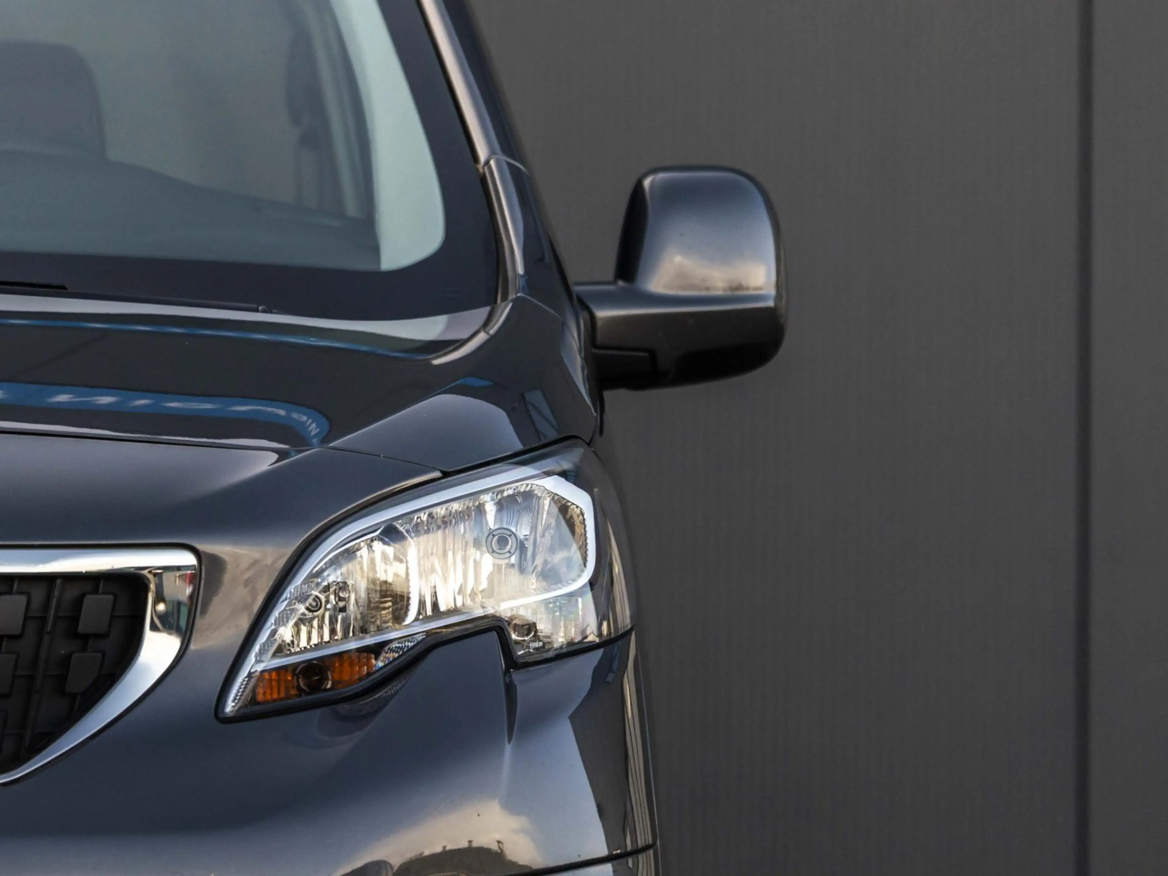 Peugeot Expert 231L 2.0 BlueHDI 180 Premium Pack Dubbele schuifde — photo 4