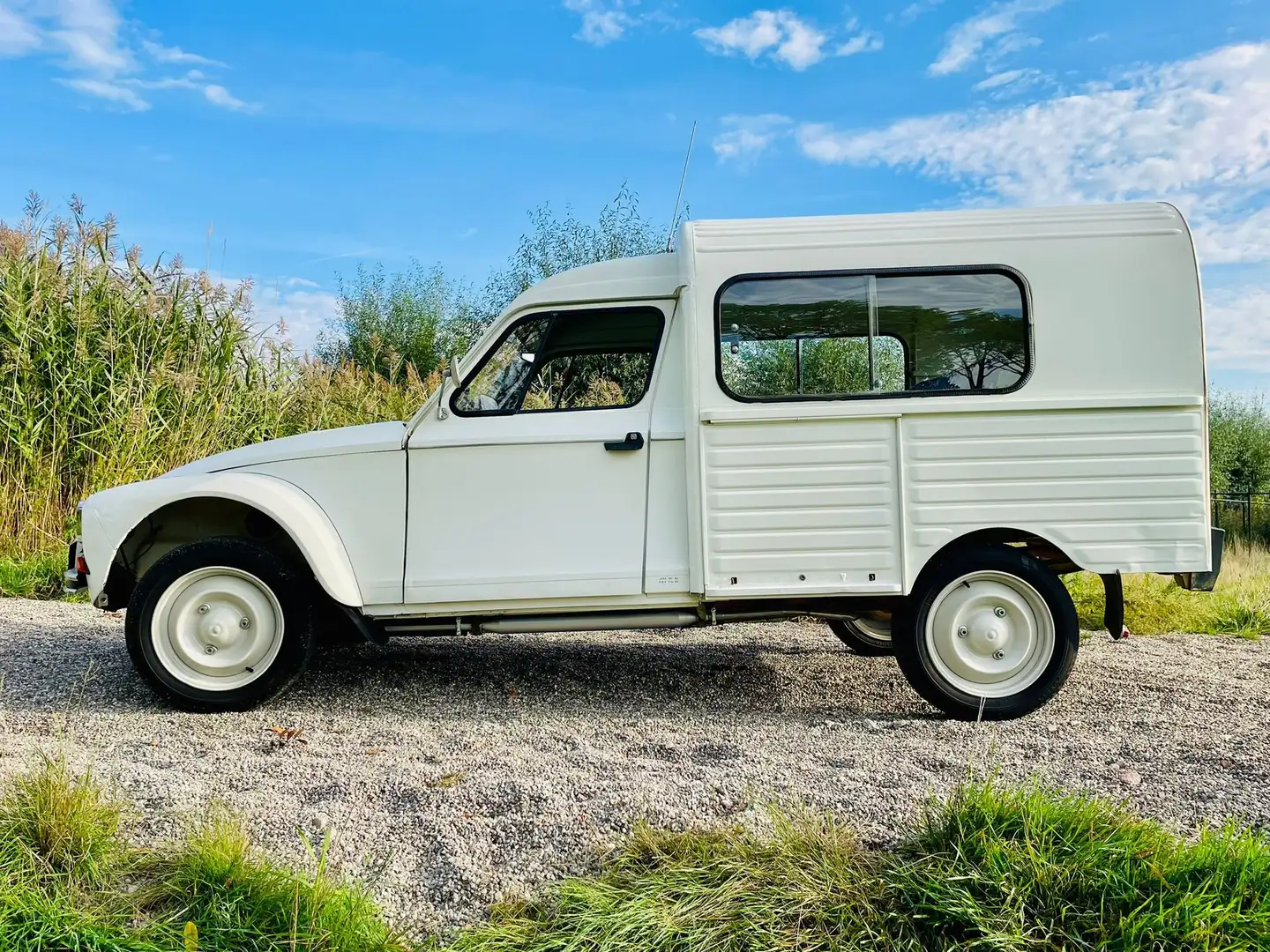 Citroen Dyane 6 400 mixta (acadiane) Weiß - 2