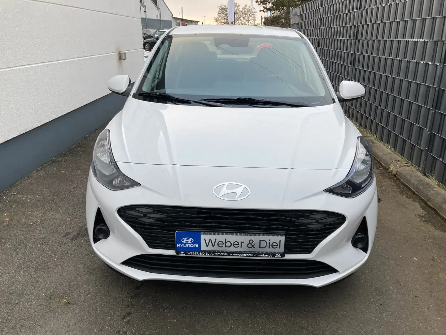 Hyundai i10 Select +NAVI+USB+KAMERA Wit - 2