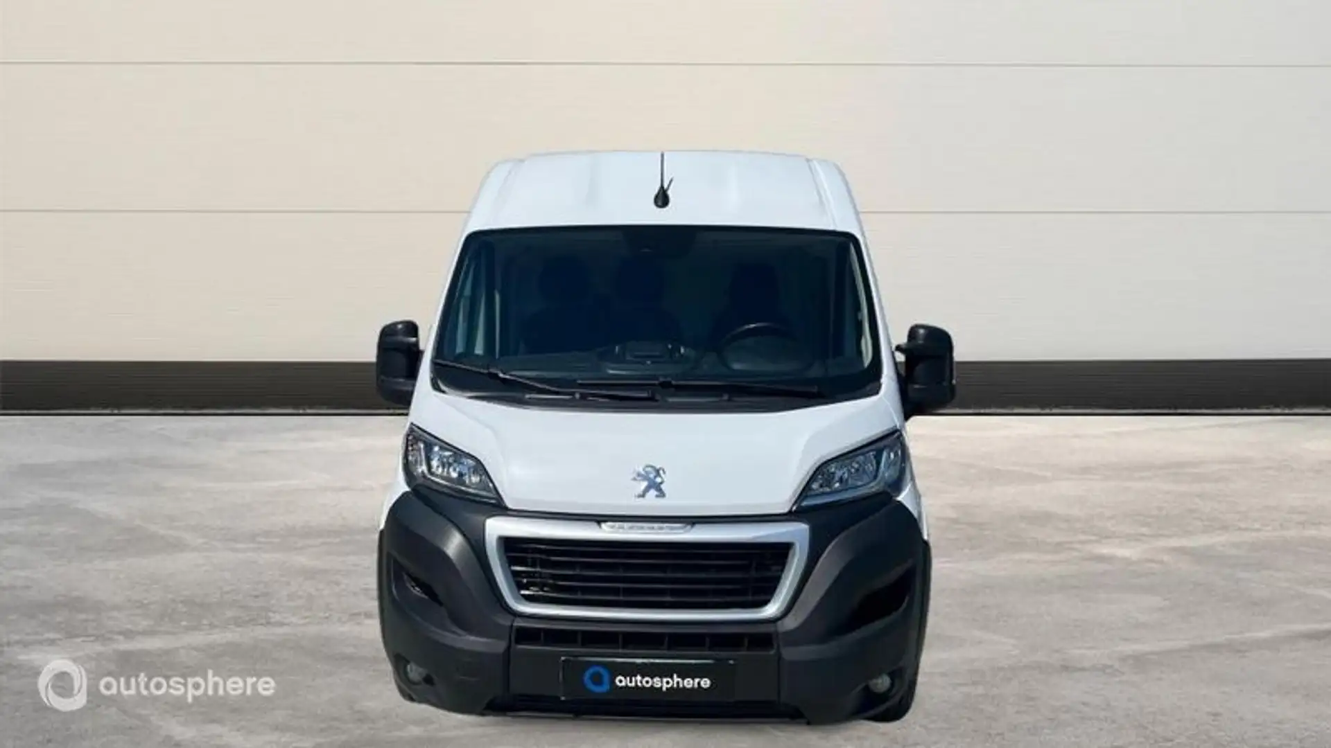 Peugeot Boxer L2H2 3.3 140ch BlueHDi S\u0026S Pack Asphalt Conne - 2