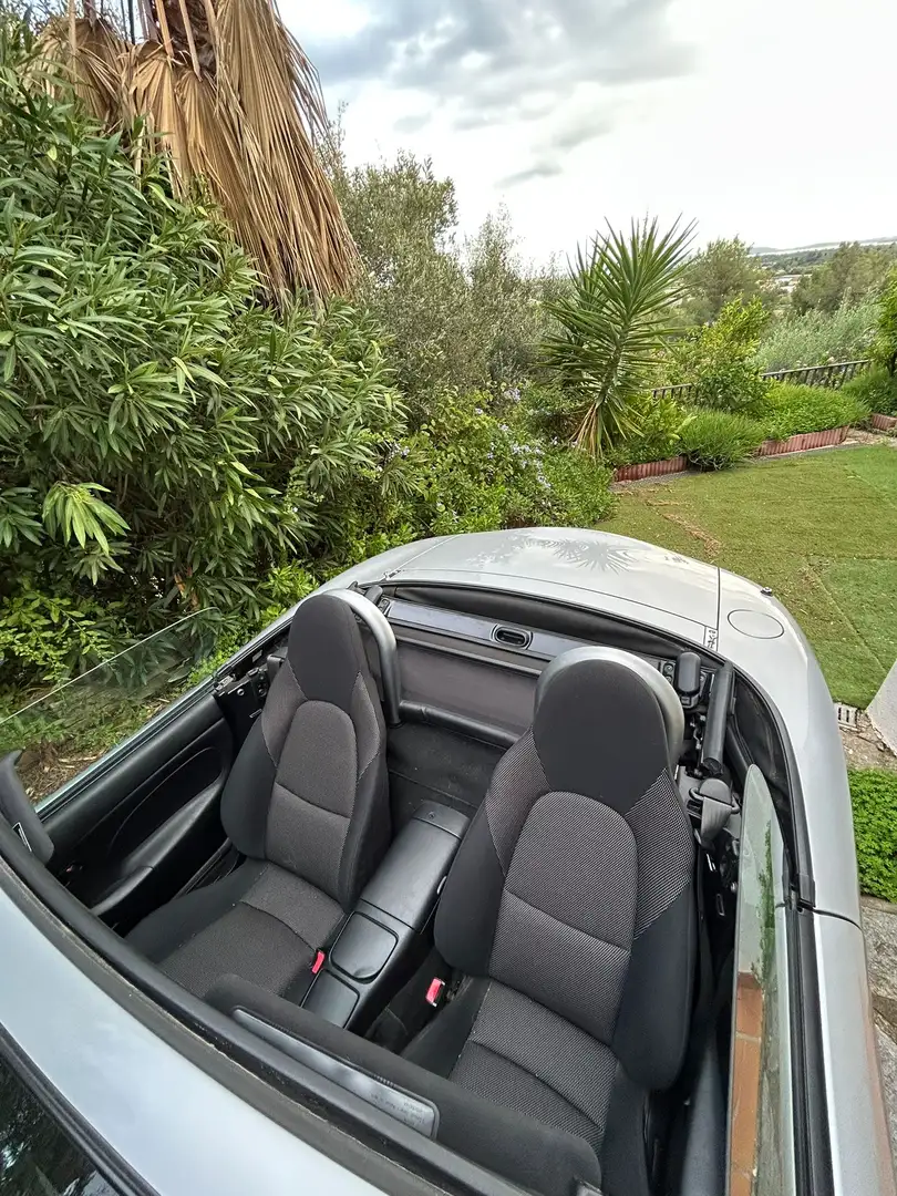 Mazda MX-5 Gris - 2