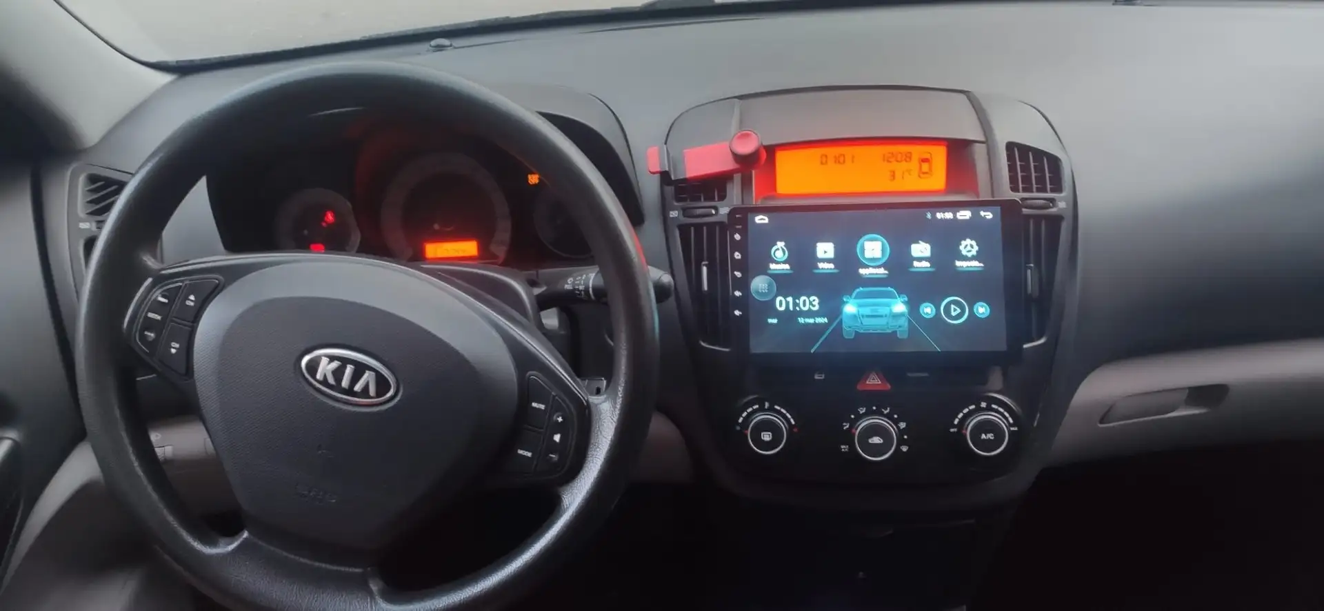 Kia Ceed / cee'd Kia Cee'd 1.4 GPL Android Cinema, LED ambiental - 2