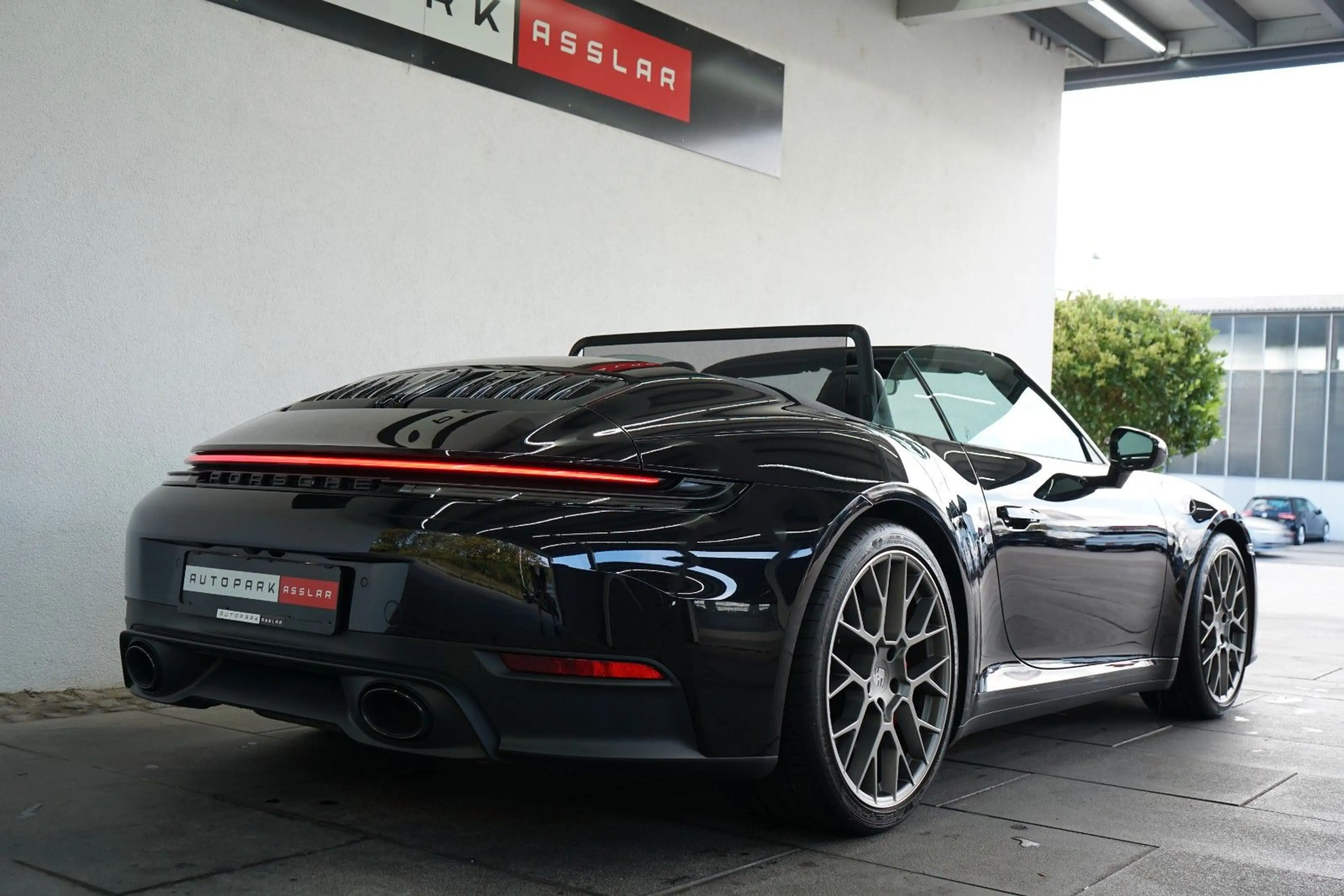Porsche 992 .2 911 Carrera 4S Cabriolet/SpAbgas/Bose/21z — photo 12