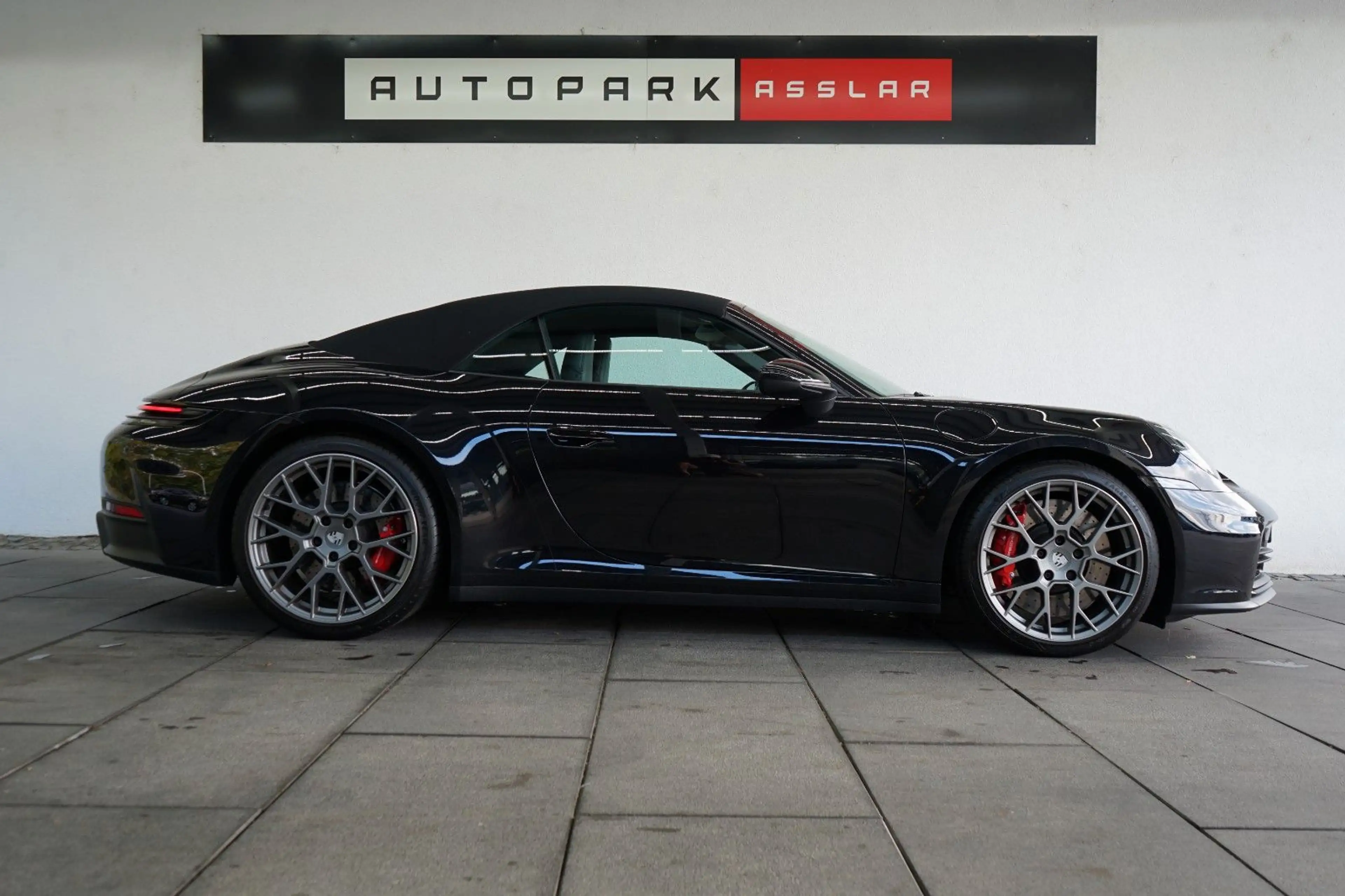 Porsche 992 .2 911 Carrera 4S Cabriolet/SpAbgas/Bose/21z