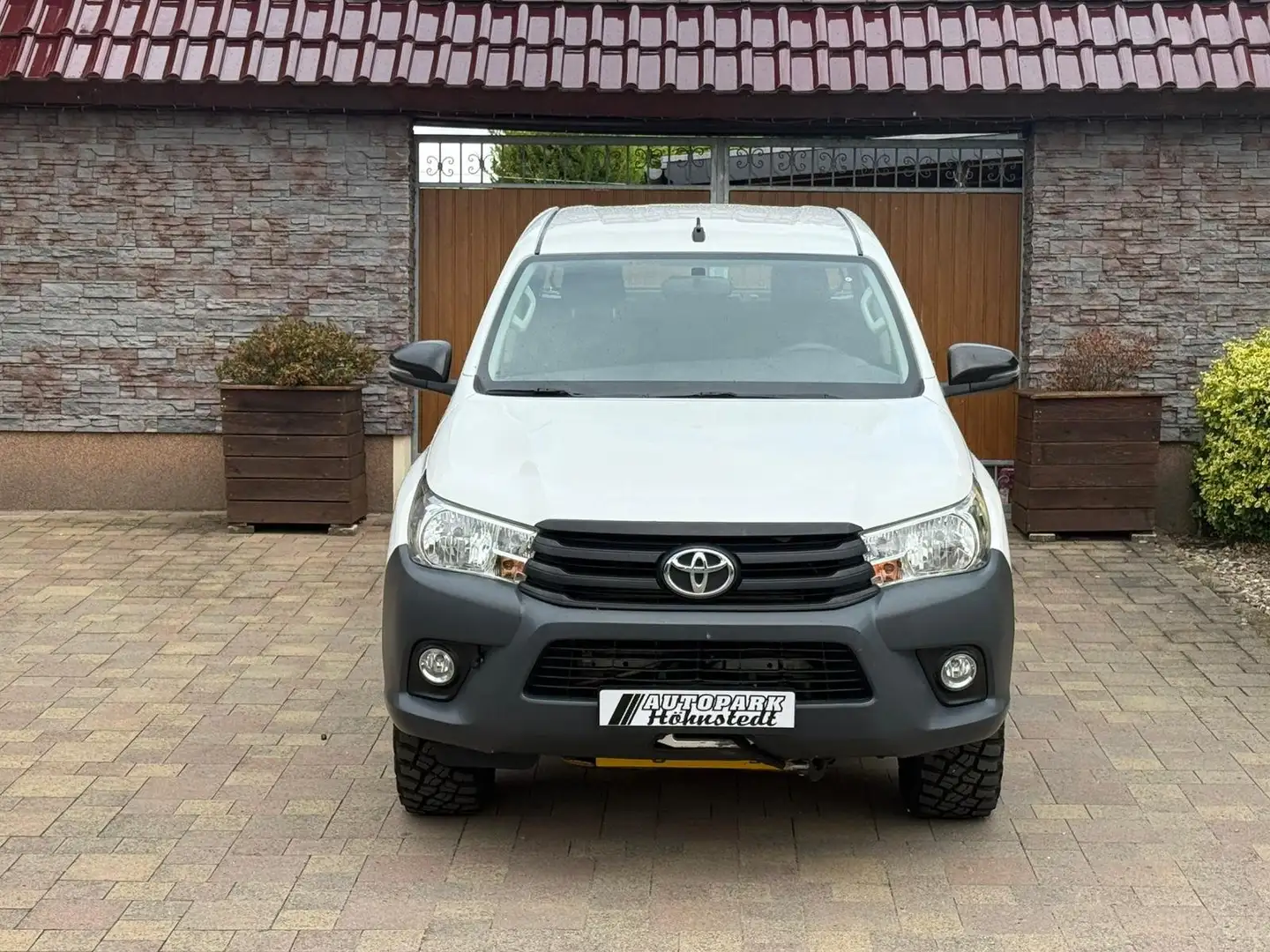 Toyota Hilux Double Cab Duty 4x4 Alb - 2