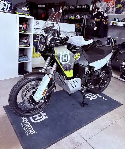 Husqvarna Norden 901 - foto 6