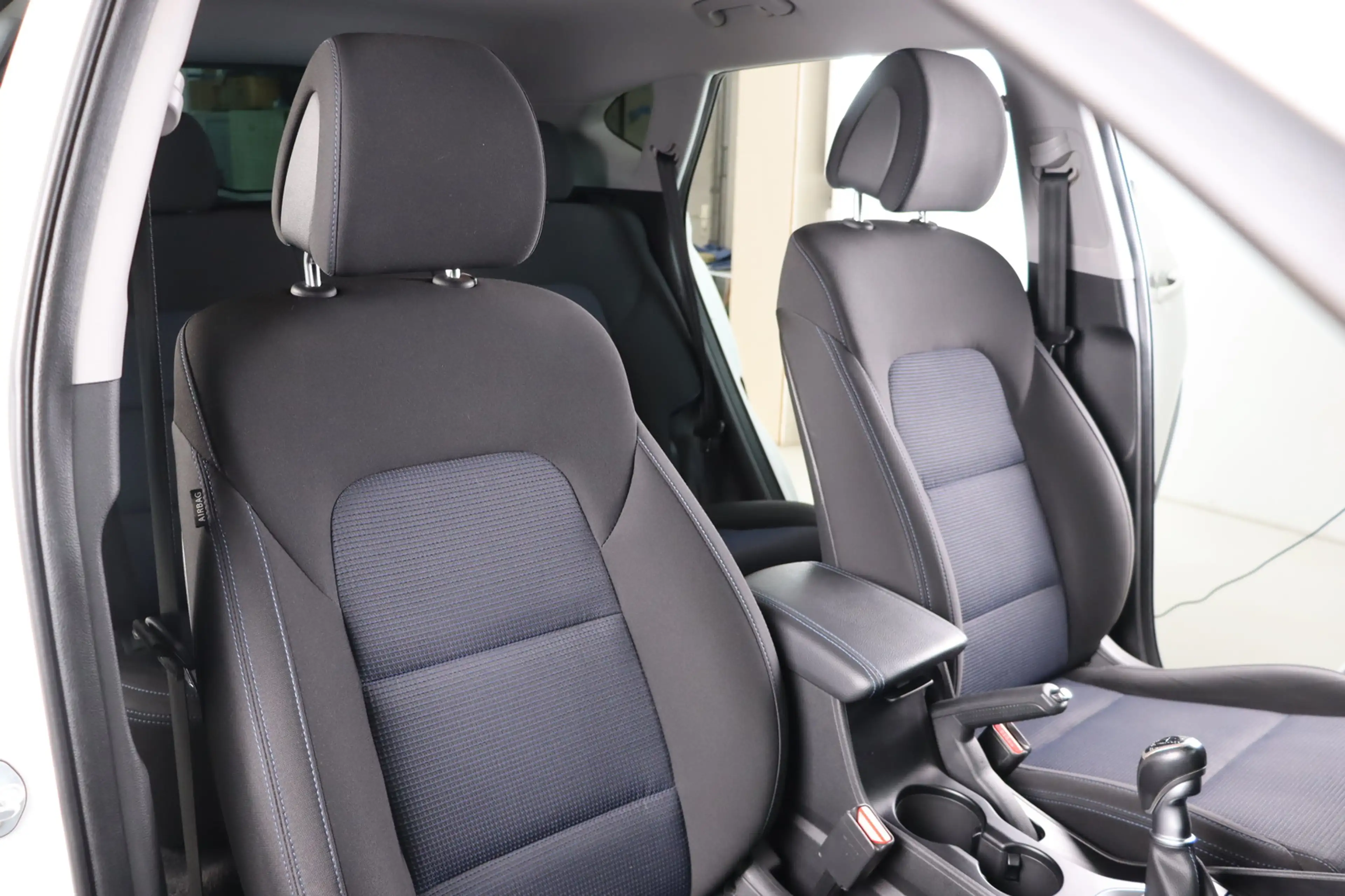 Hyundai TUCSON Tucson * Lenkradheizung* Navi * PDC Trend blue 2WD — photo 14