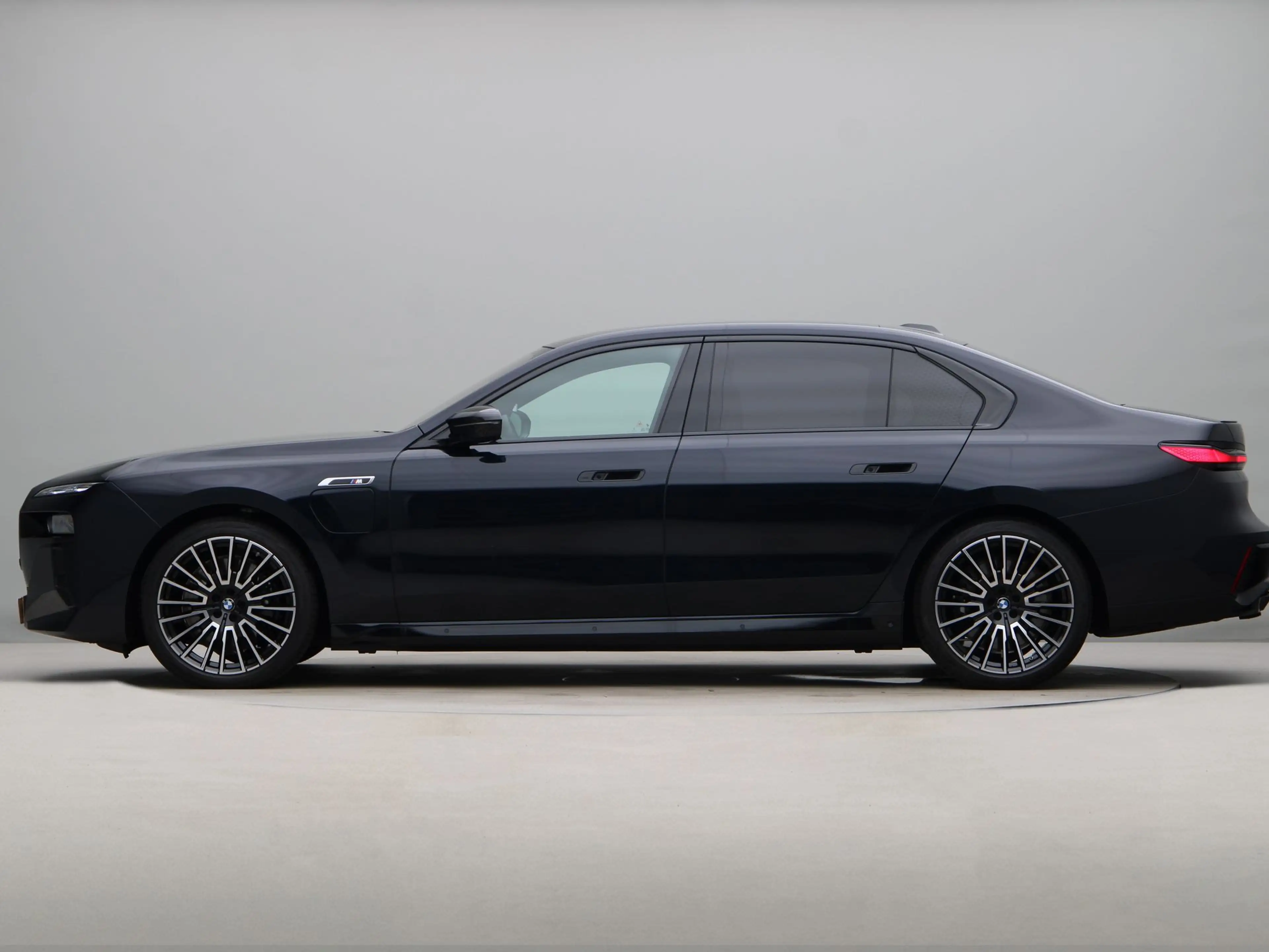 BMW 760 7 Serie M760e xDrive SoH 100% / Inclusief klasse 5 — photo 13