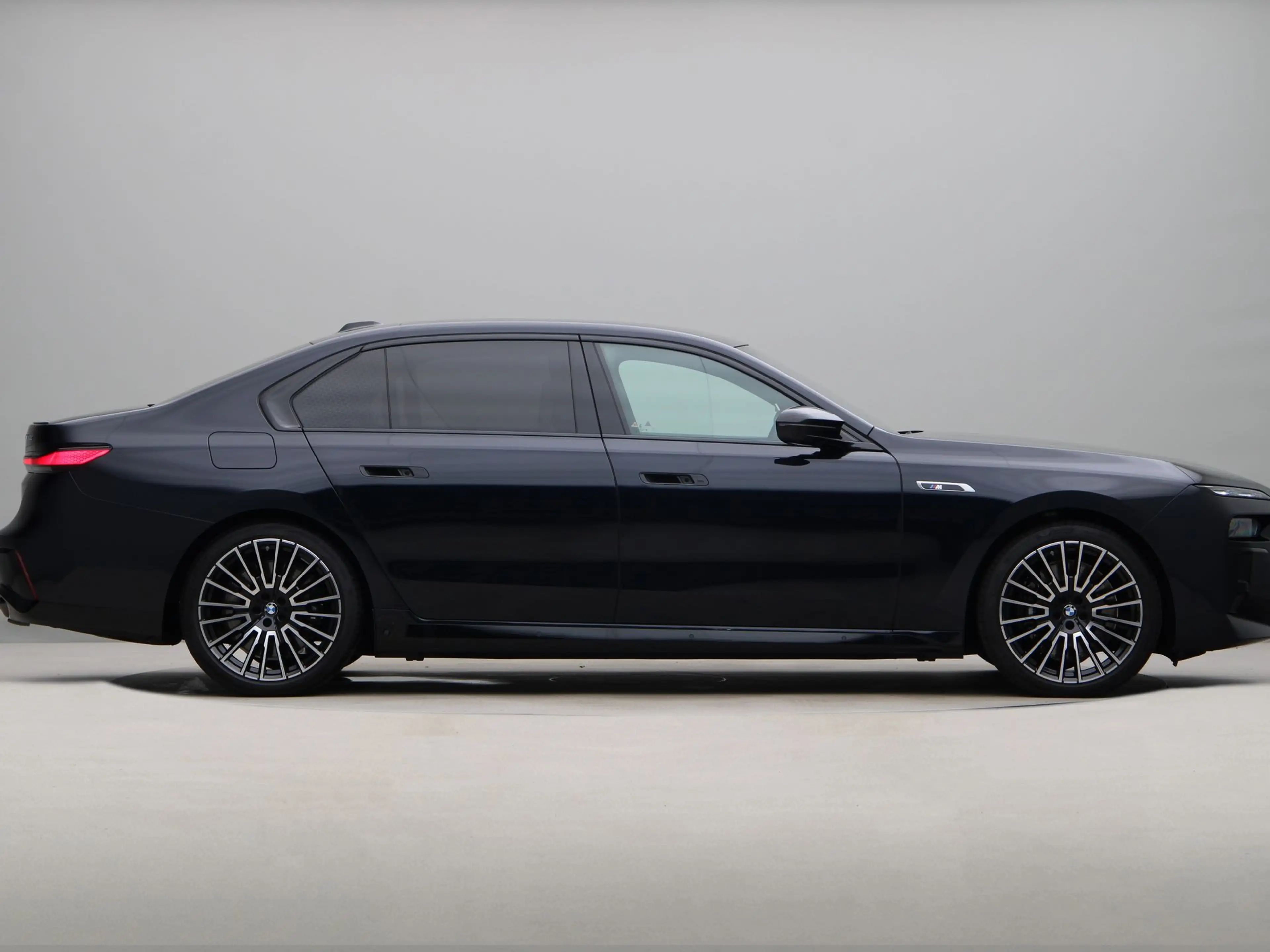 BMW 760 7 Serie M760e xDrive SoH 100% / Inclusief klasse 5 — photo 9
