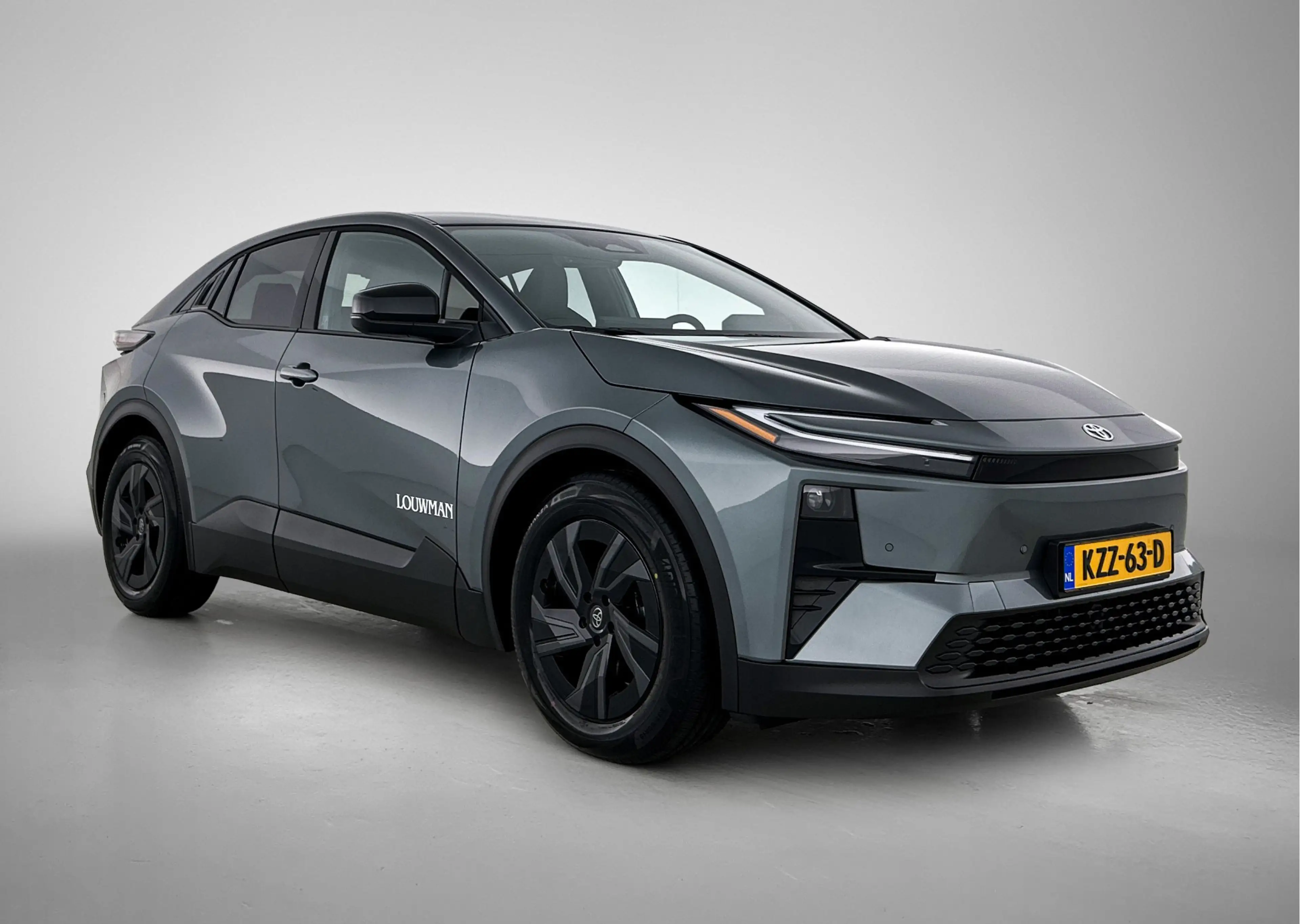 Toyota C-HR+ First Edition 77 kWh — photo 12